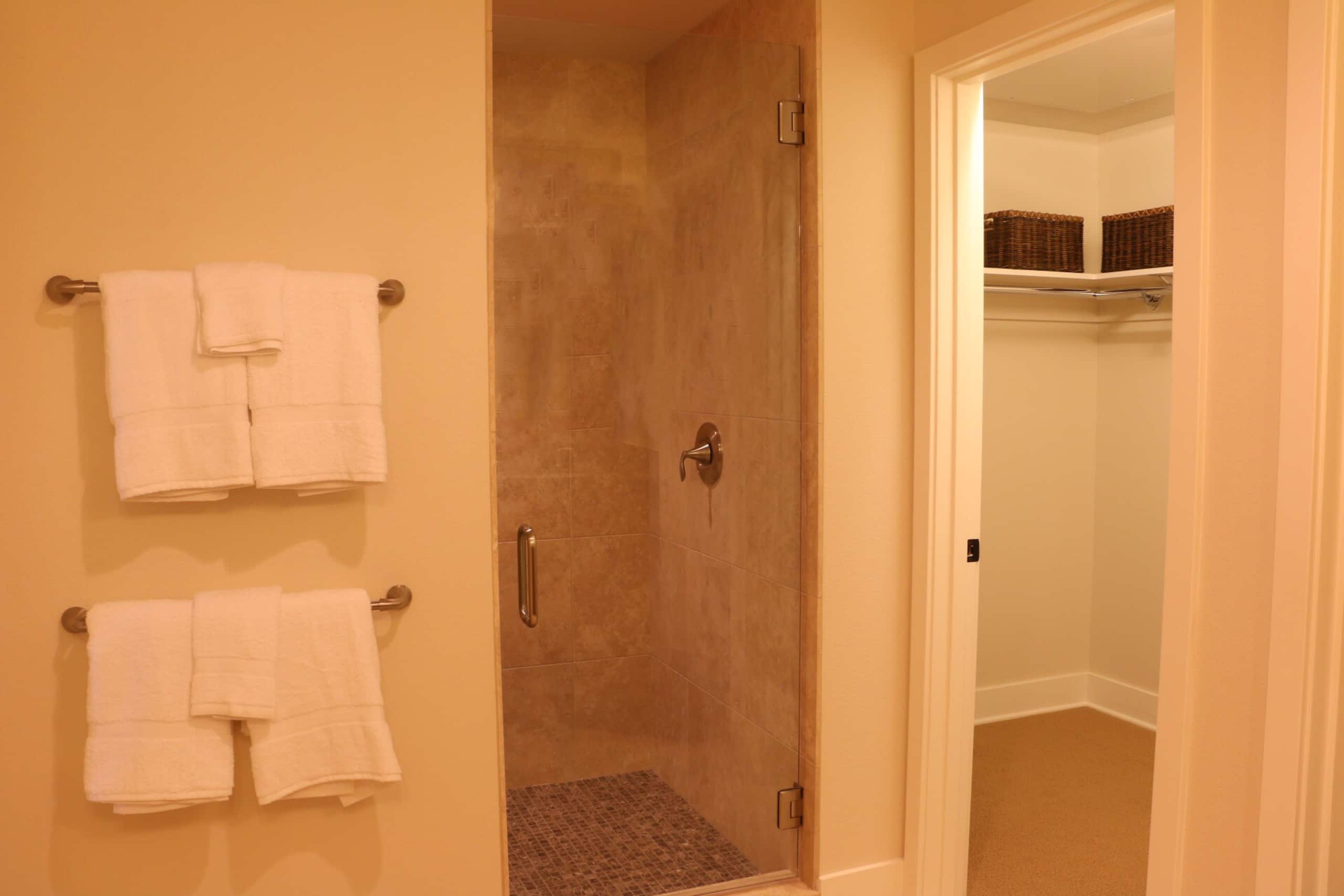 Townhouse in Koloa · ★4.86 · 3 bedrooms · 4 beds · 3 baths - Image 13