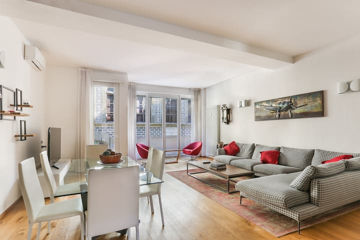 Lux 5 stars flat near Pitti Palace gallery image 2