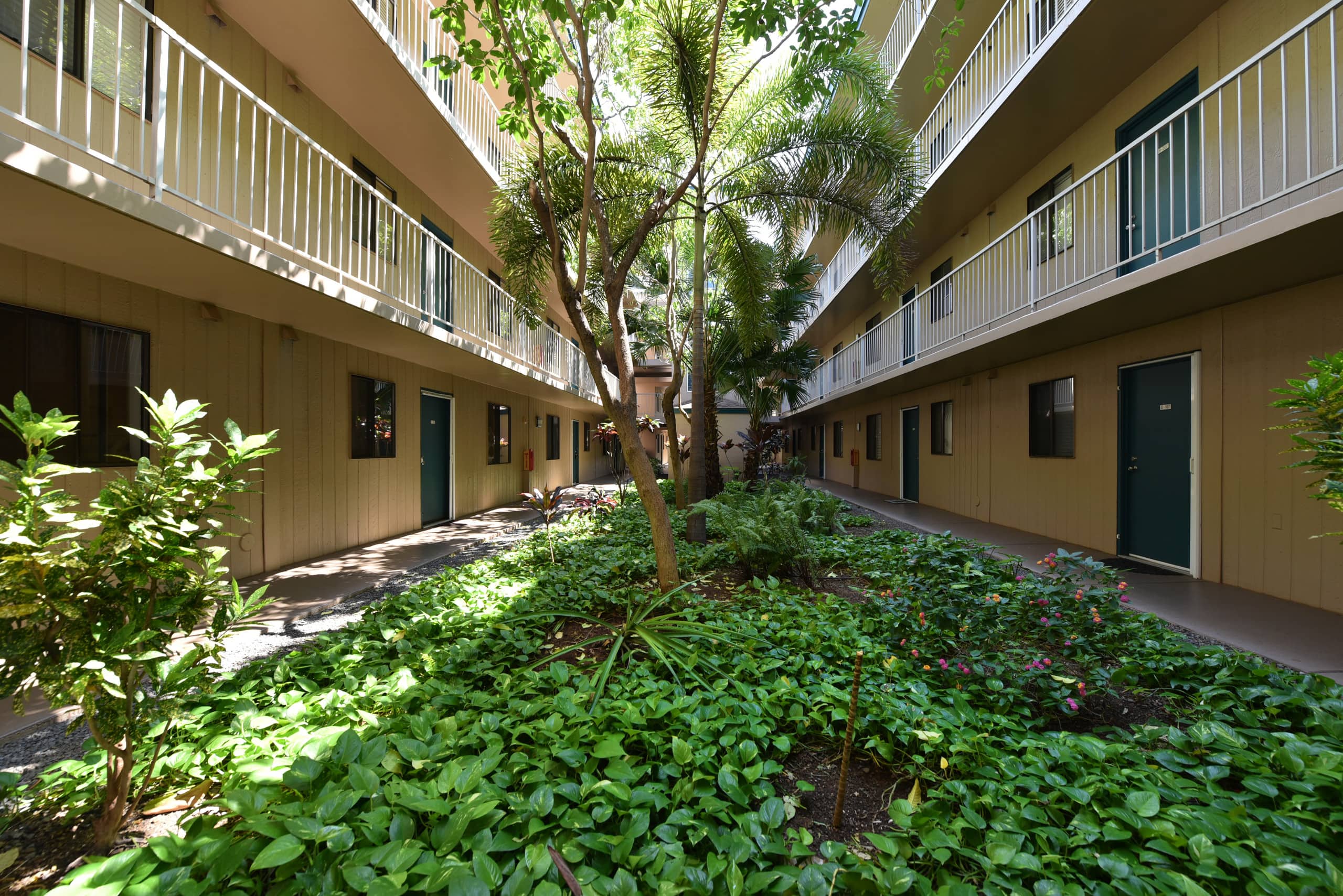Condo in Kihei · ★4.7 · 3 bedrooms · 5 beds · 3 baths - Image 32