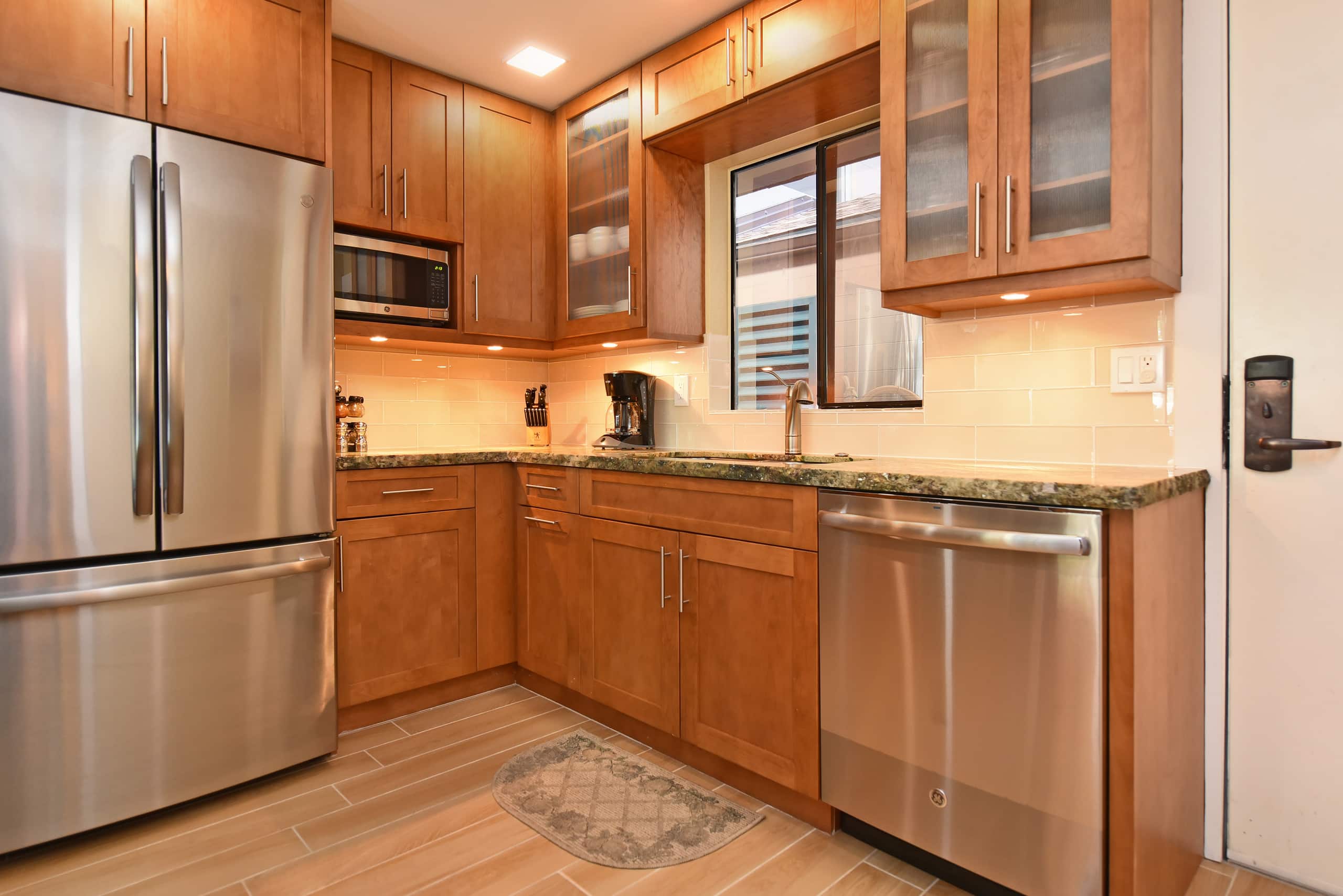 Condo in Kihei · ★4.7 · 3 bedrooms · 5 beds · 3 baths - Image 8