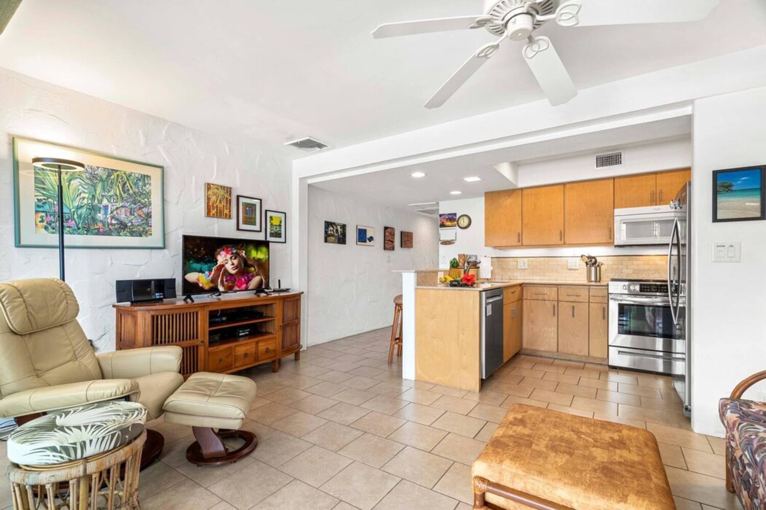Condo in Kailua-Kona · ★4.67 · 1 bedroom · 2 beds · 1 bath - Image 9