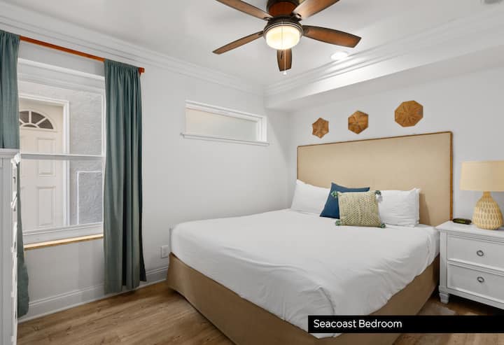 Спална соба со морскиот брег