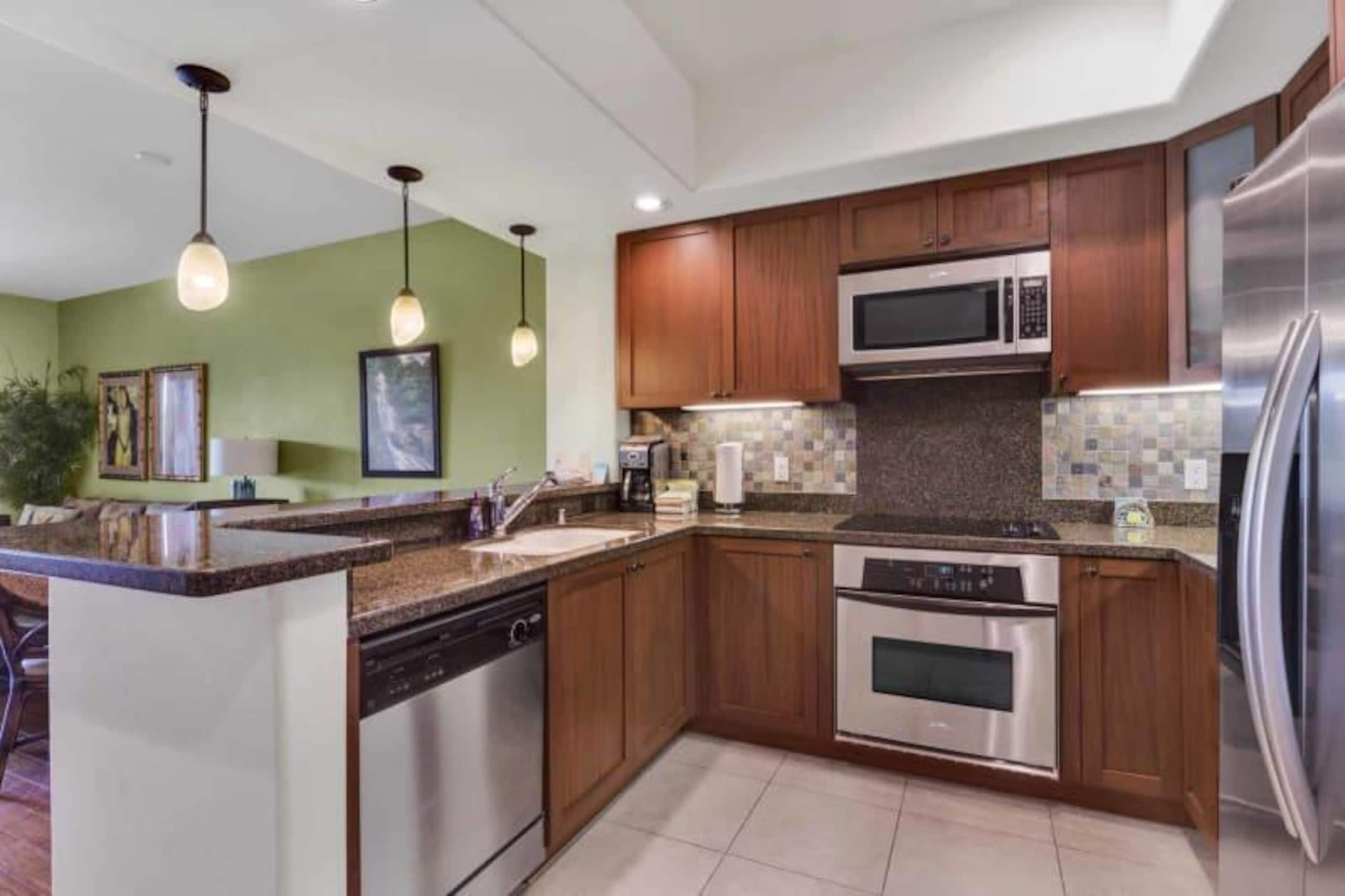 Condo in WAIKOLOA · ★4.58 · 2 bedrooms · 2 beds · 2 baths - Photo 7