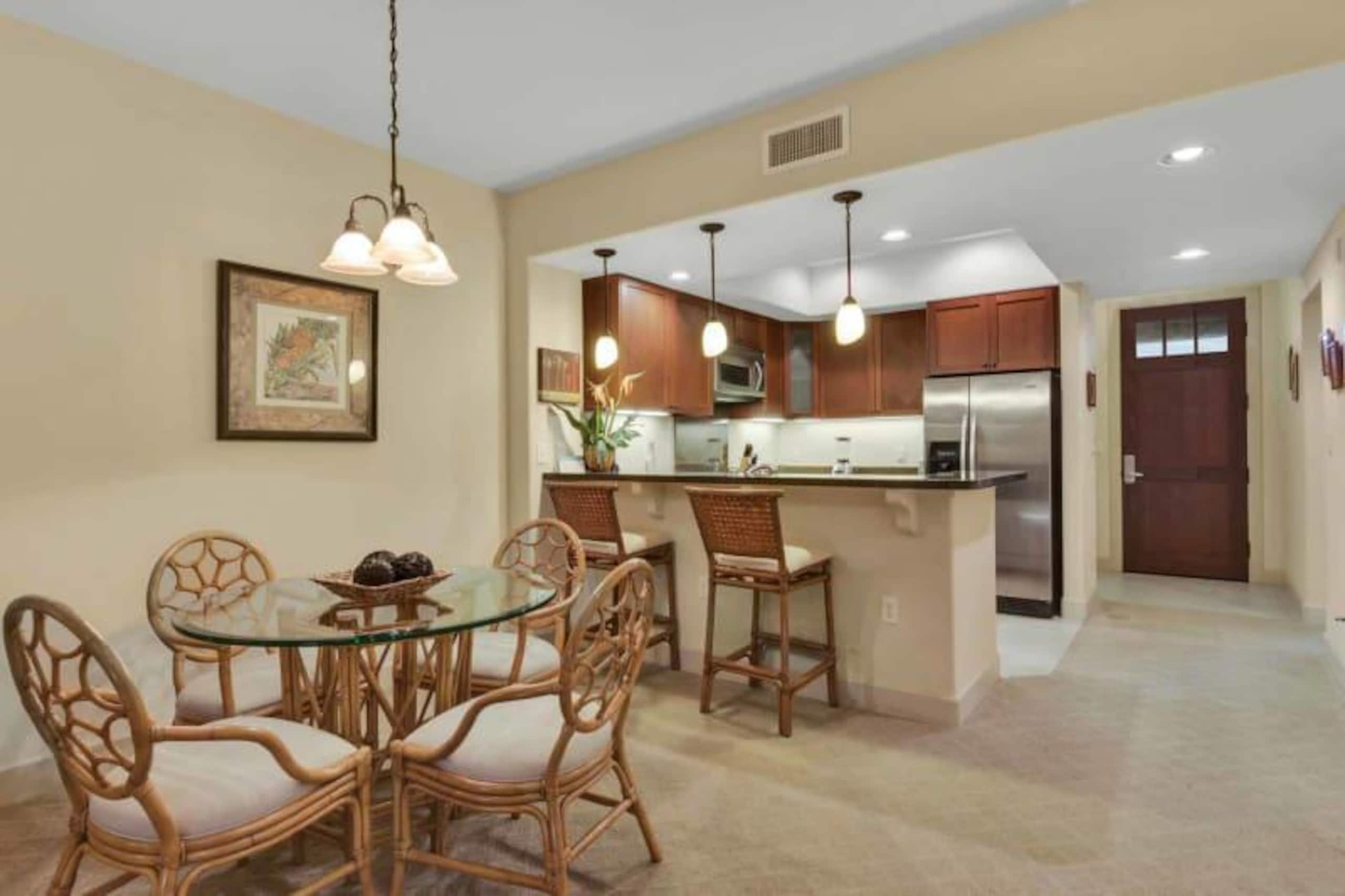 Condo in WAIKOLOA · ★4.33 · 2 bedrooms · 4 beds · 2 baths - Photo 8
