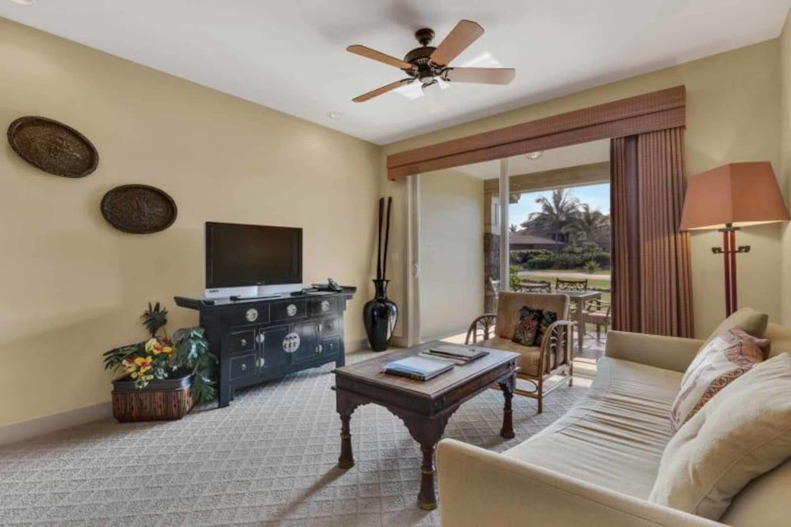 Condo in WAIKOLOA · ★4.33 · 2 bedrooms · 4 beds · 2 baths - Photo 4