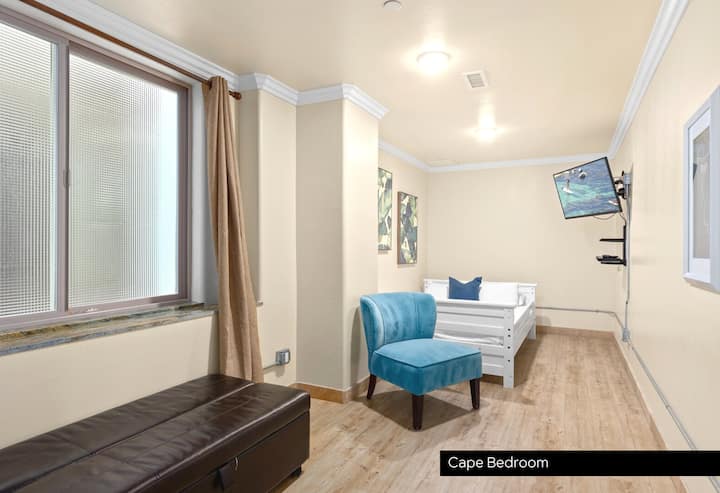 Cape Bedroom