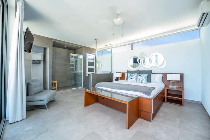 Room 1