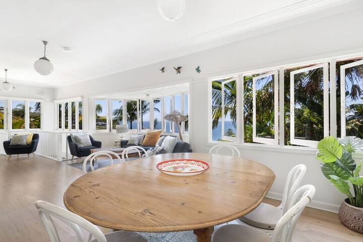 Coral Tree Cottage by Palm Beach Holiday Rentals gallery image 5