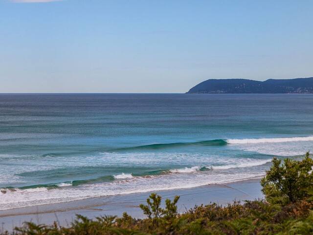 Moggs View I Ocean View gallery image 3