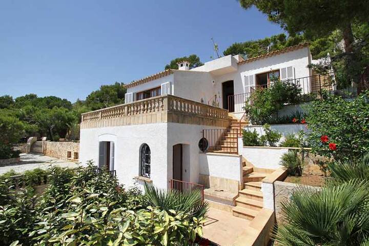 Villa with pool and sea views in Font de sa Cala gallery image 2