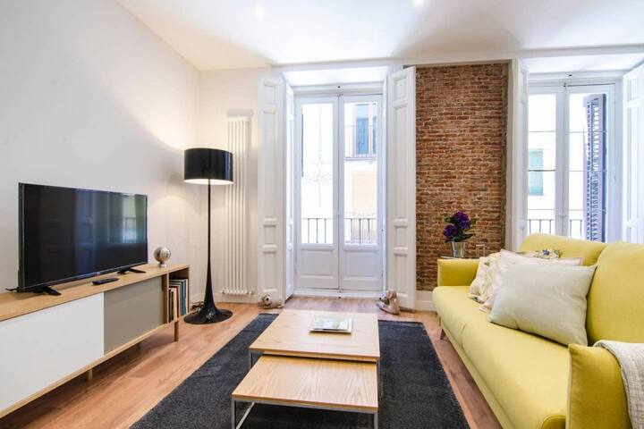 Increíble nuevo 3BD 2BTH – Centro de la ciudad gallery image 4