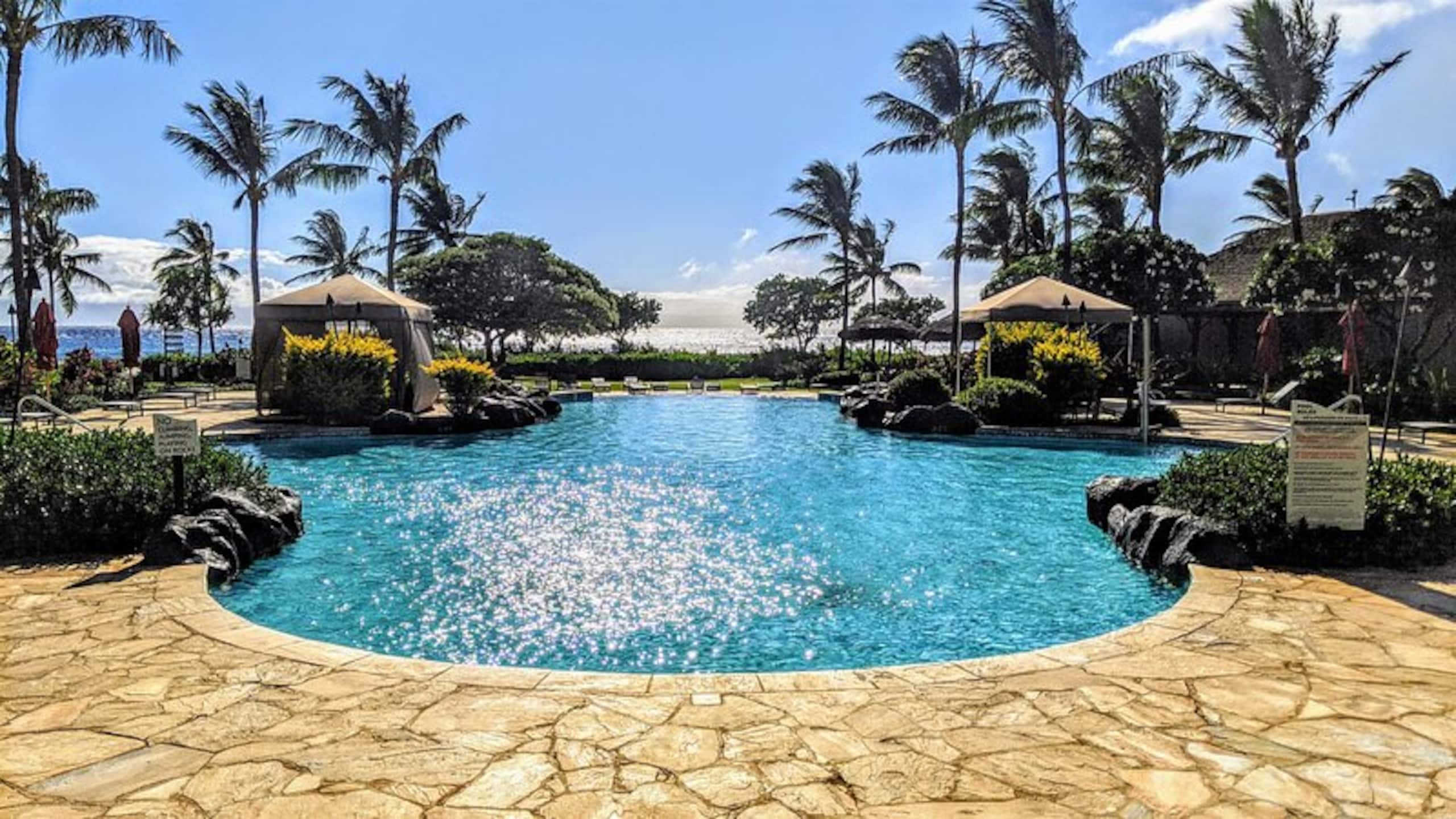Condo in Kaanapali · ★4.83 · 1 bedroom · 2 beds · 1 bath - Photo 19