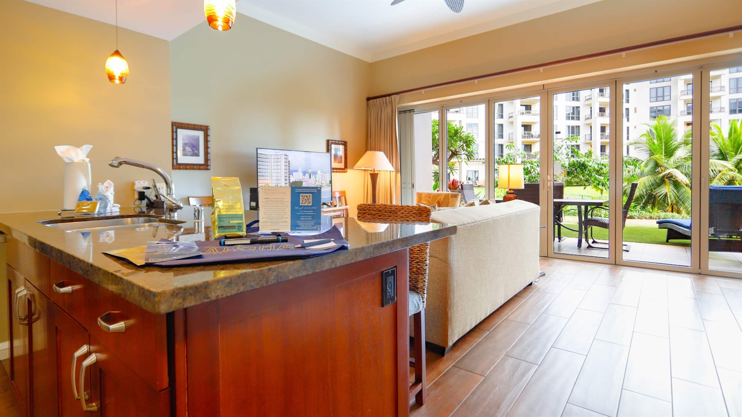 Condo in Kaanapali · ★4.83 · 1 bedroom · 2 beds · 1 bath - Photo 6