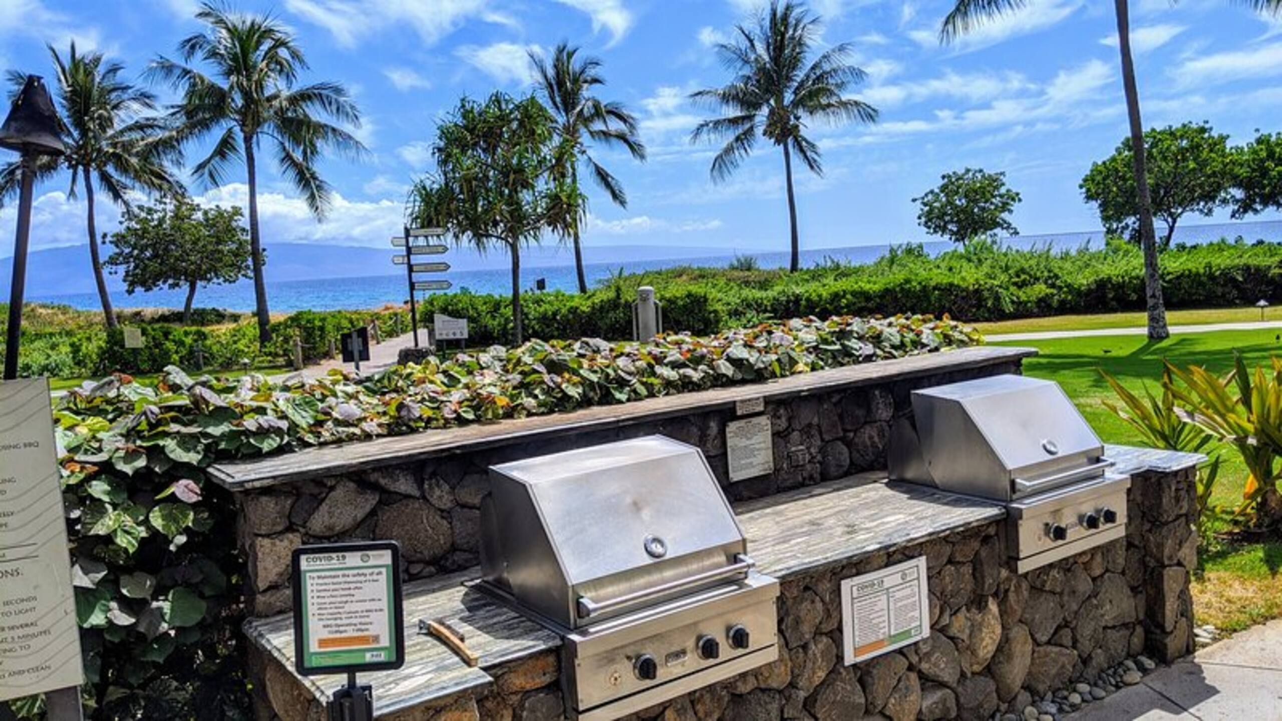 Condo in Kaanapali · ★4.83 · 1 bedroom · 2 beds · 1 bath - Photo 18