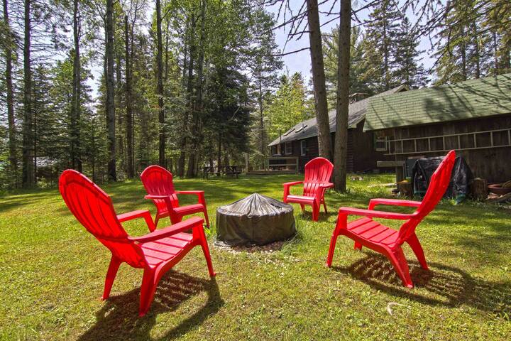 Listing in Mooselookmeguntic Lake