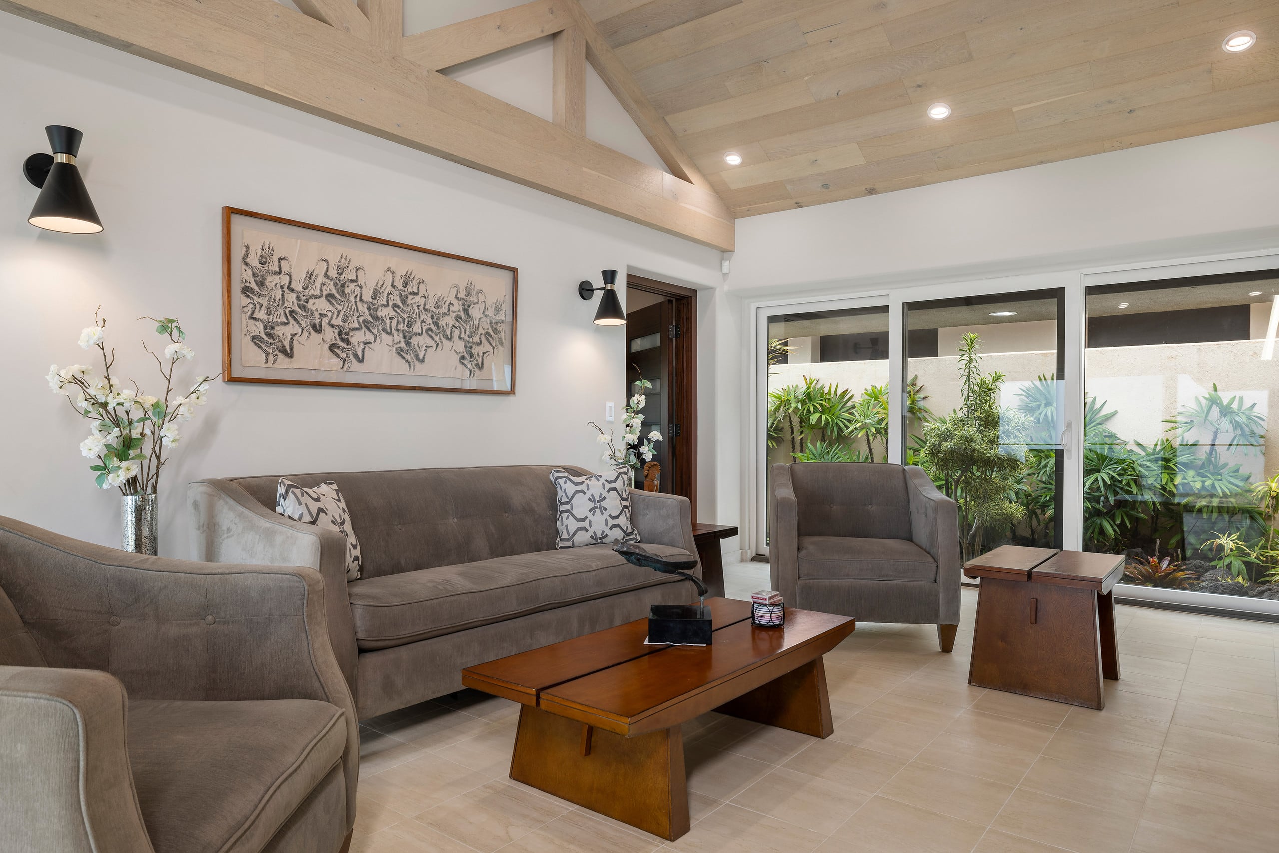 Home in Waimea · ★4.57 · 5 bedrooms · 7 beds · 5 baths - Image 16