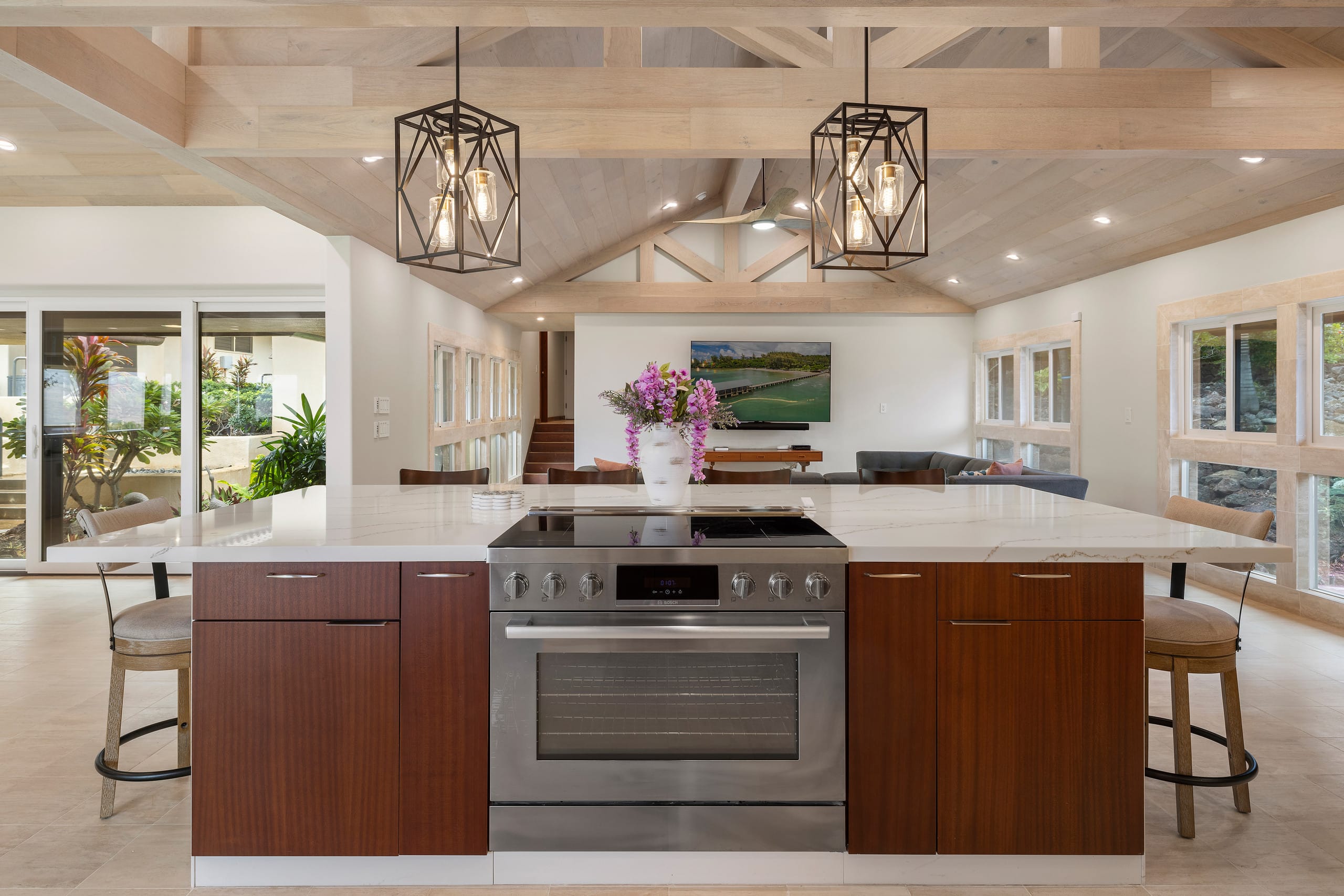 Home in Waimea · ★4.57 · 5 bedrooms · 7 beds · 5 baths - Image 7