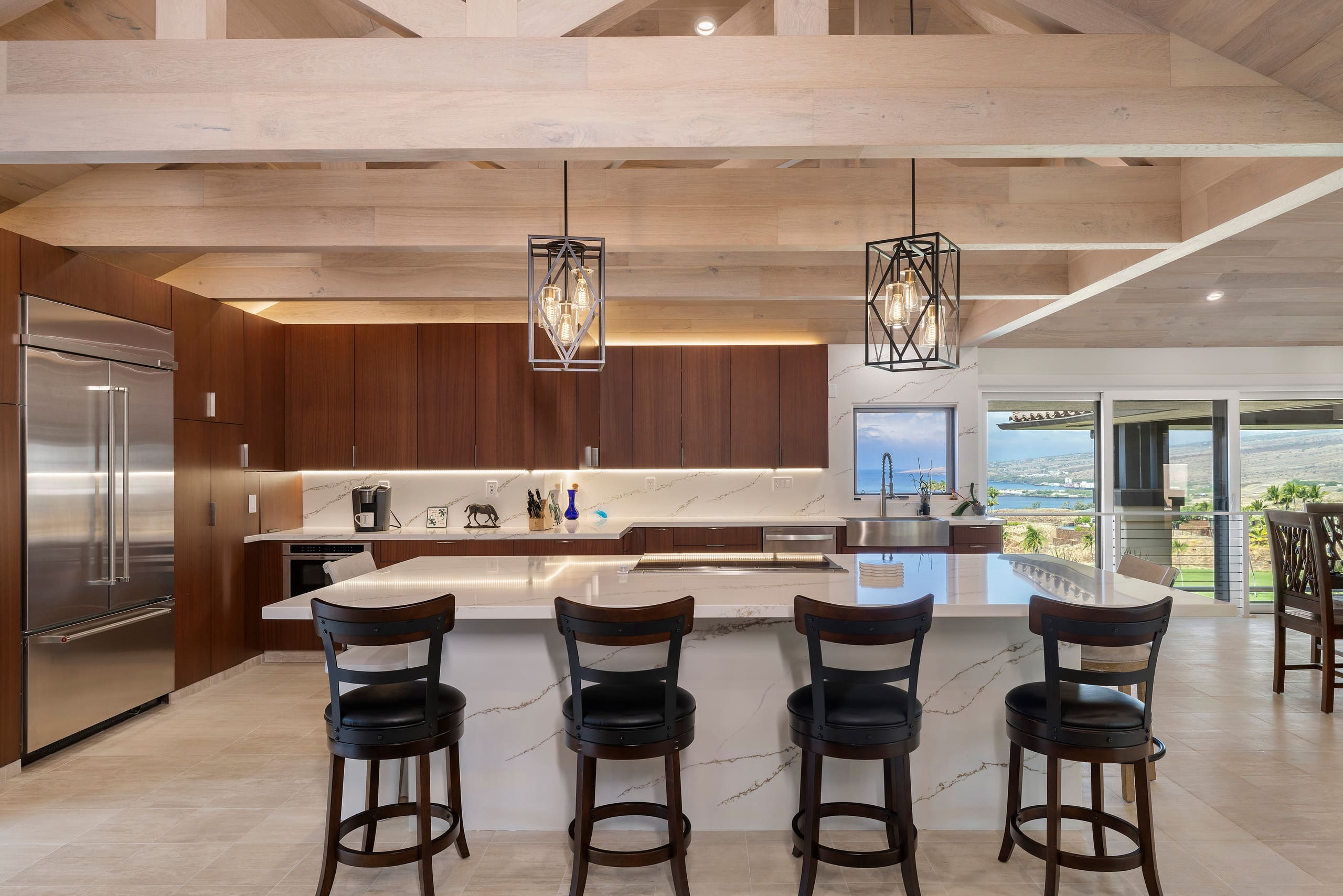 Home in Waimea · ★4.57 · 5 bedrooms · 7 beds · 5 baths - Image 14