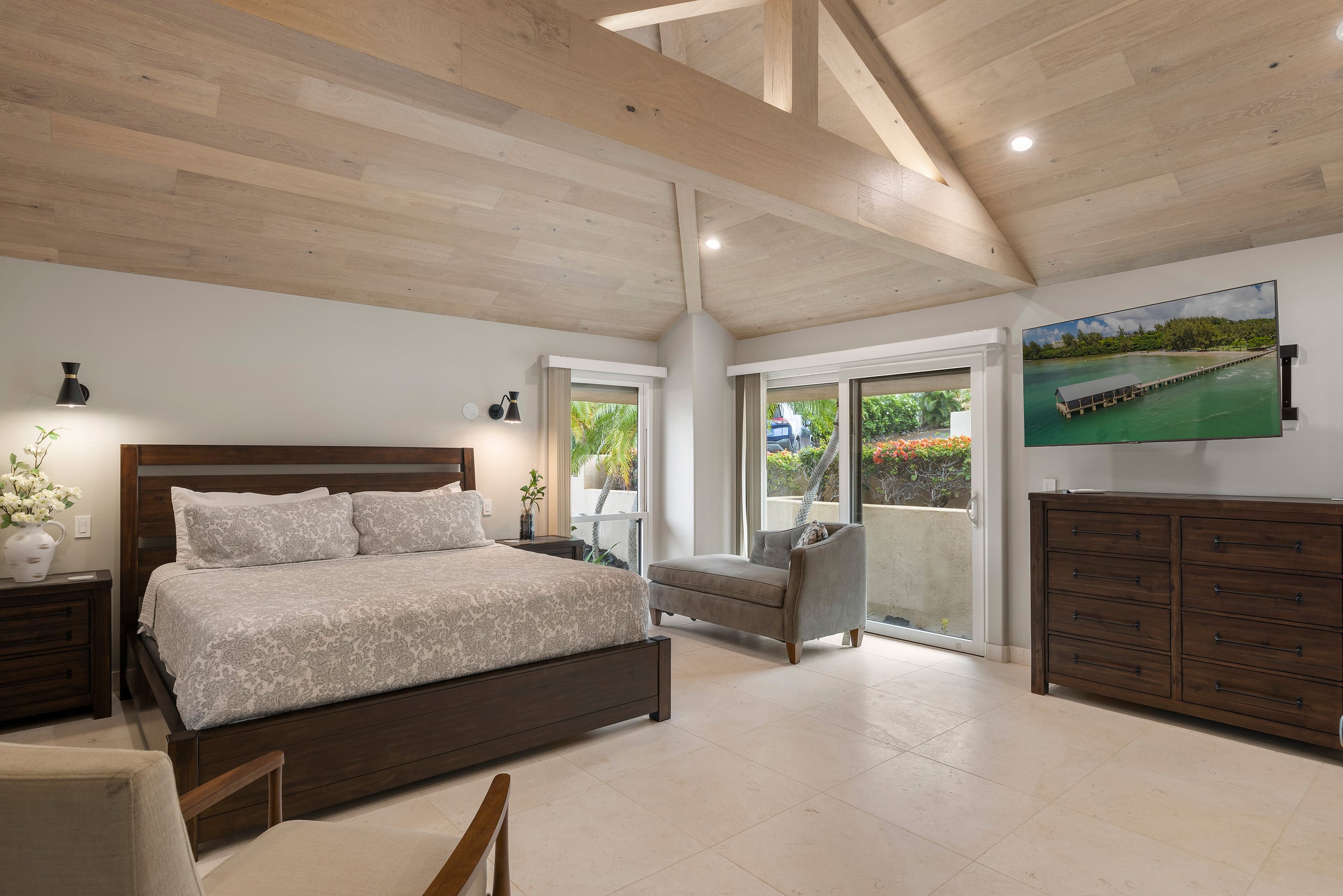 Home in Waimea · ★4.57 · 5 bedrooms · 7 beds · 5 baths - Image 22