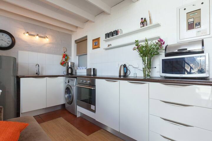 Harbour Terrace 48 by CTHA gallery image 4