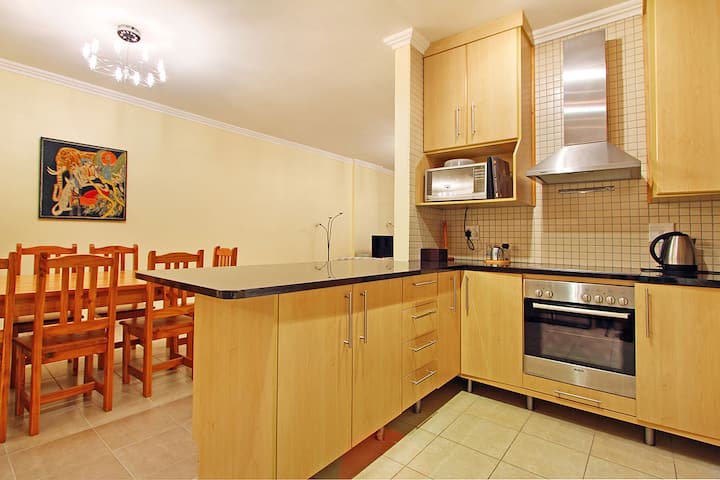 Knightsbridge 407
