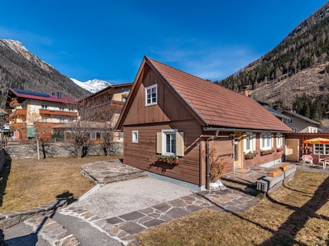 Elisabeth by Interhome