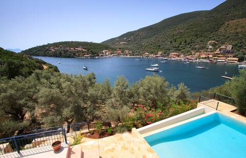 Villa Sivota Exclusive sea front Villa with 99
