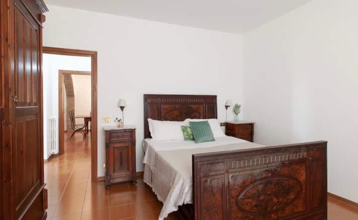 Casa Pietra double bedroom upstairs