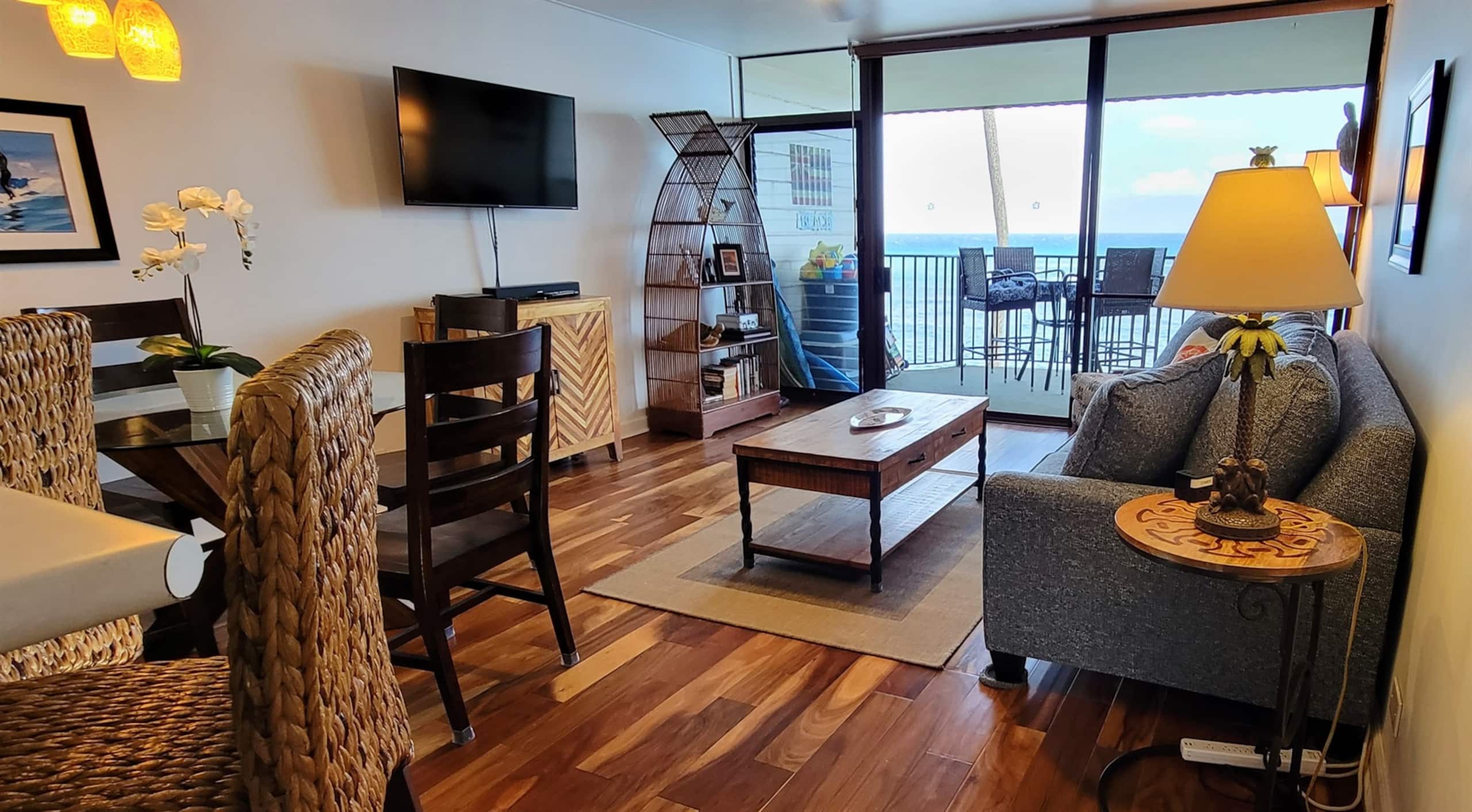 Condo in Lahaina · ★4.89 · 1 bedroom · 2 beds · 1 bath - Image 5