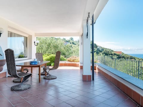 Alberto by Interhome