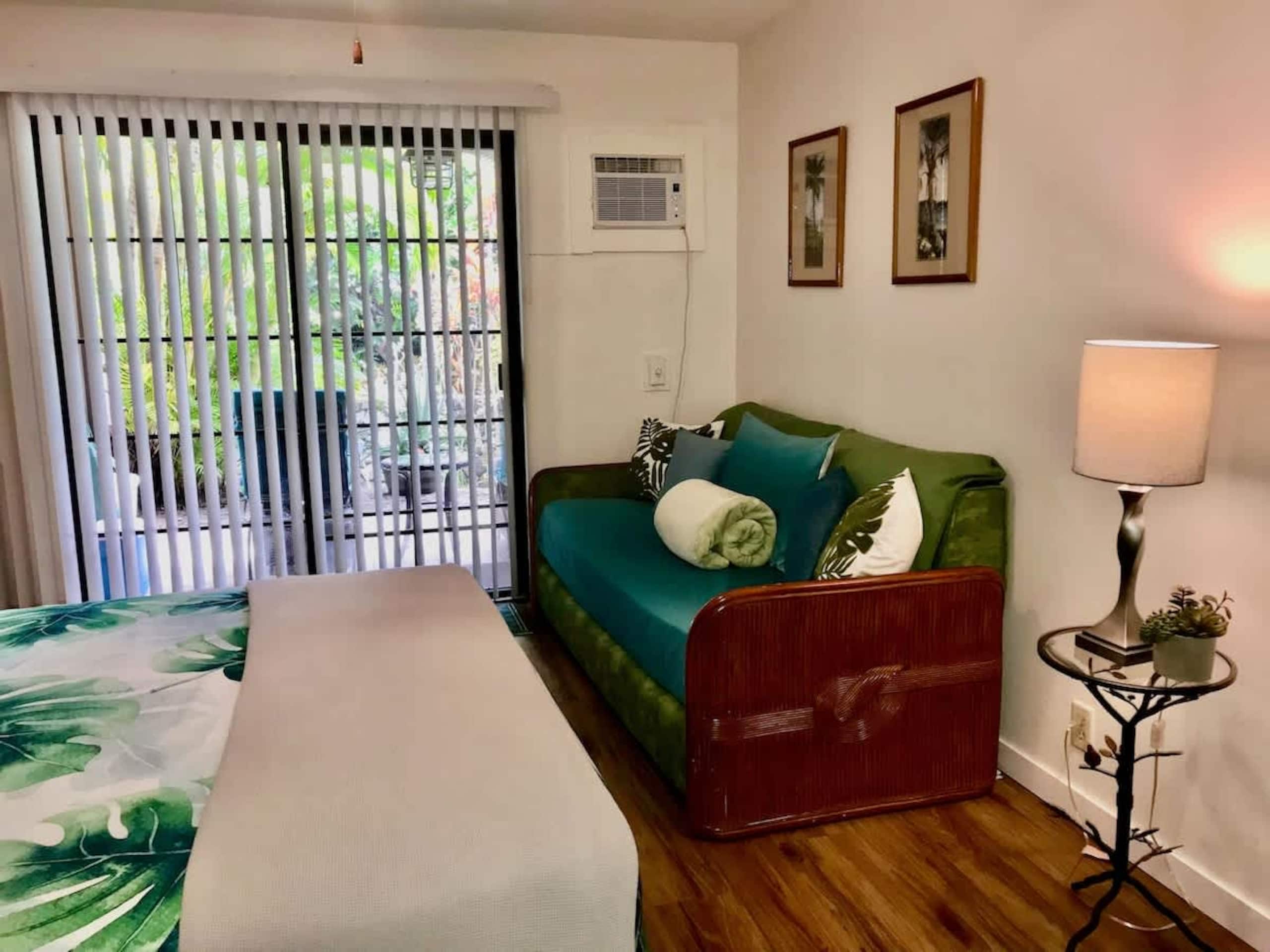 Condo in Kailua-Kona · ★4.79 · 2 bedrooms · 3 beds · 2 private baths - Image 19