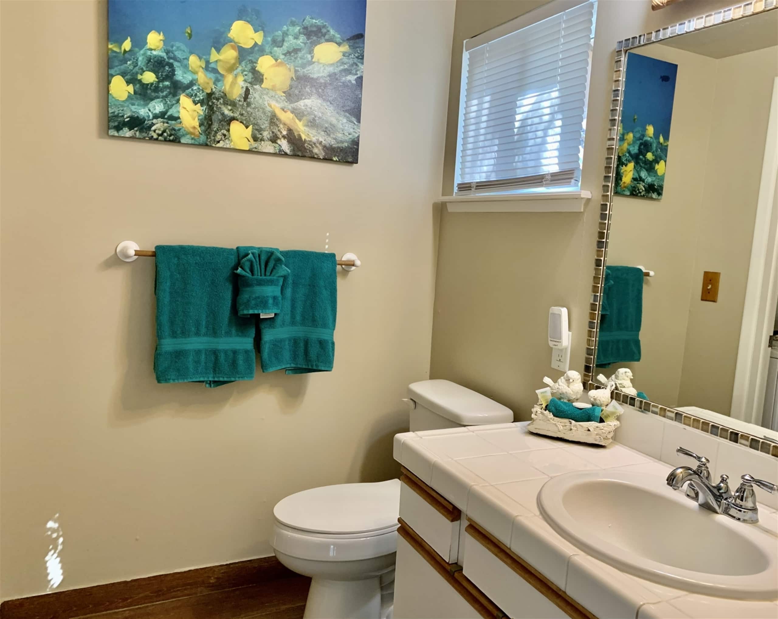 Condo in Kailua-Kona · ★4.79 · 2 bedrooms · 3 beds · 2 private baths - Image 32