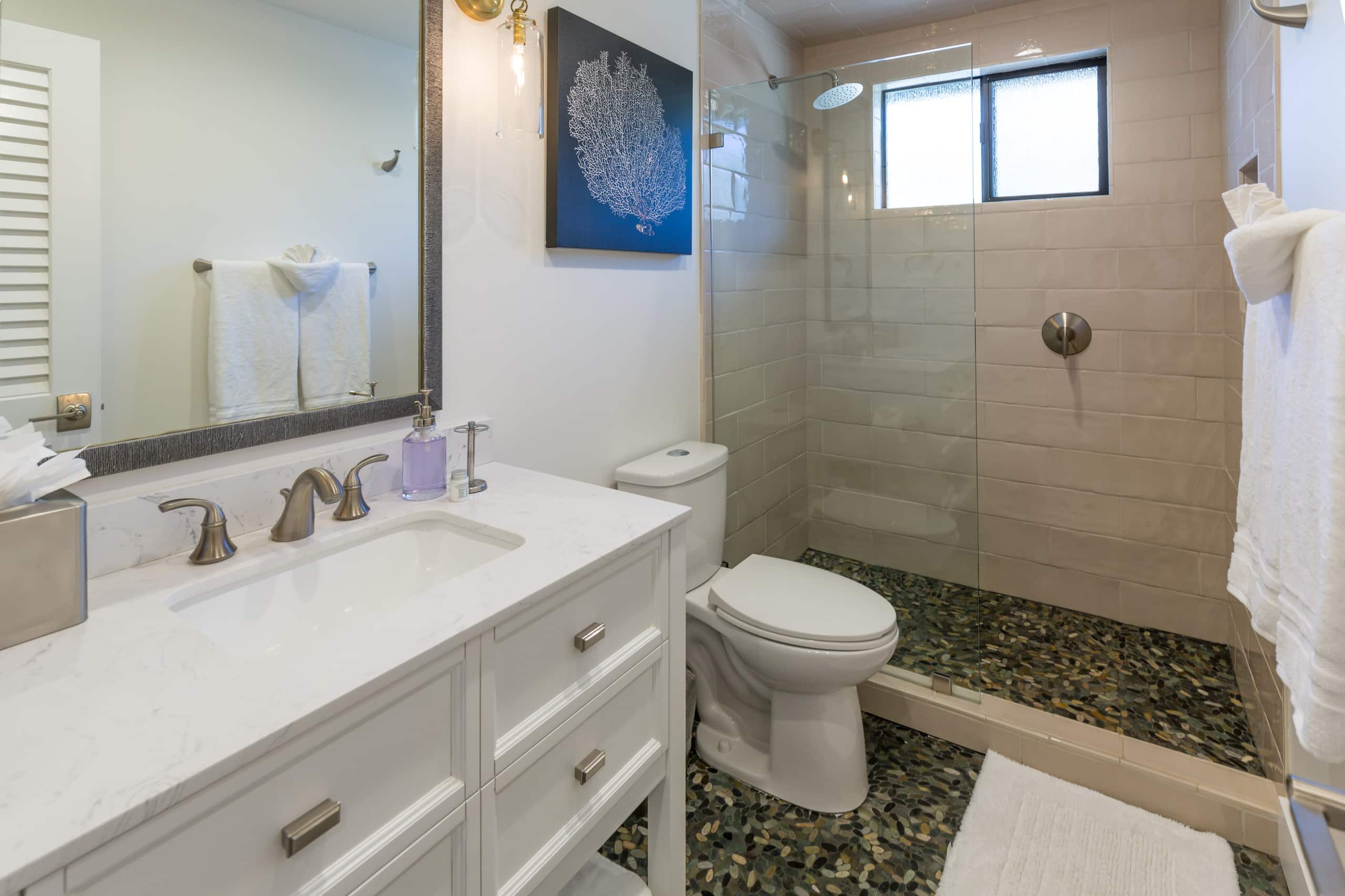 Home in Kihei · ★4.92 · 1 bedroom · 2 beds · 1 bath - Image 8