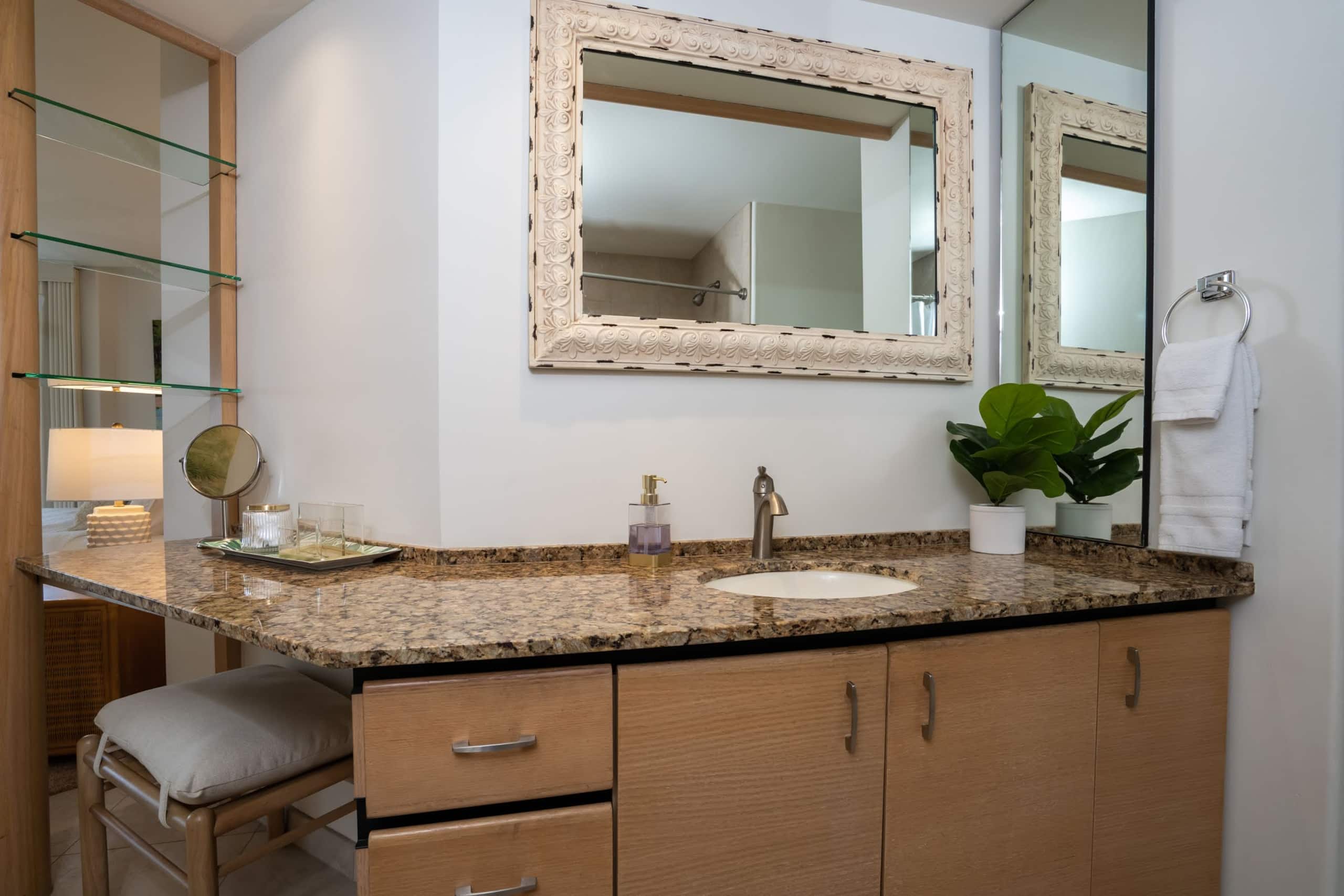 Condo in Kihei · ★4.86 · 2 bedrooms · 4 beds · 2 baths - Image 28