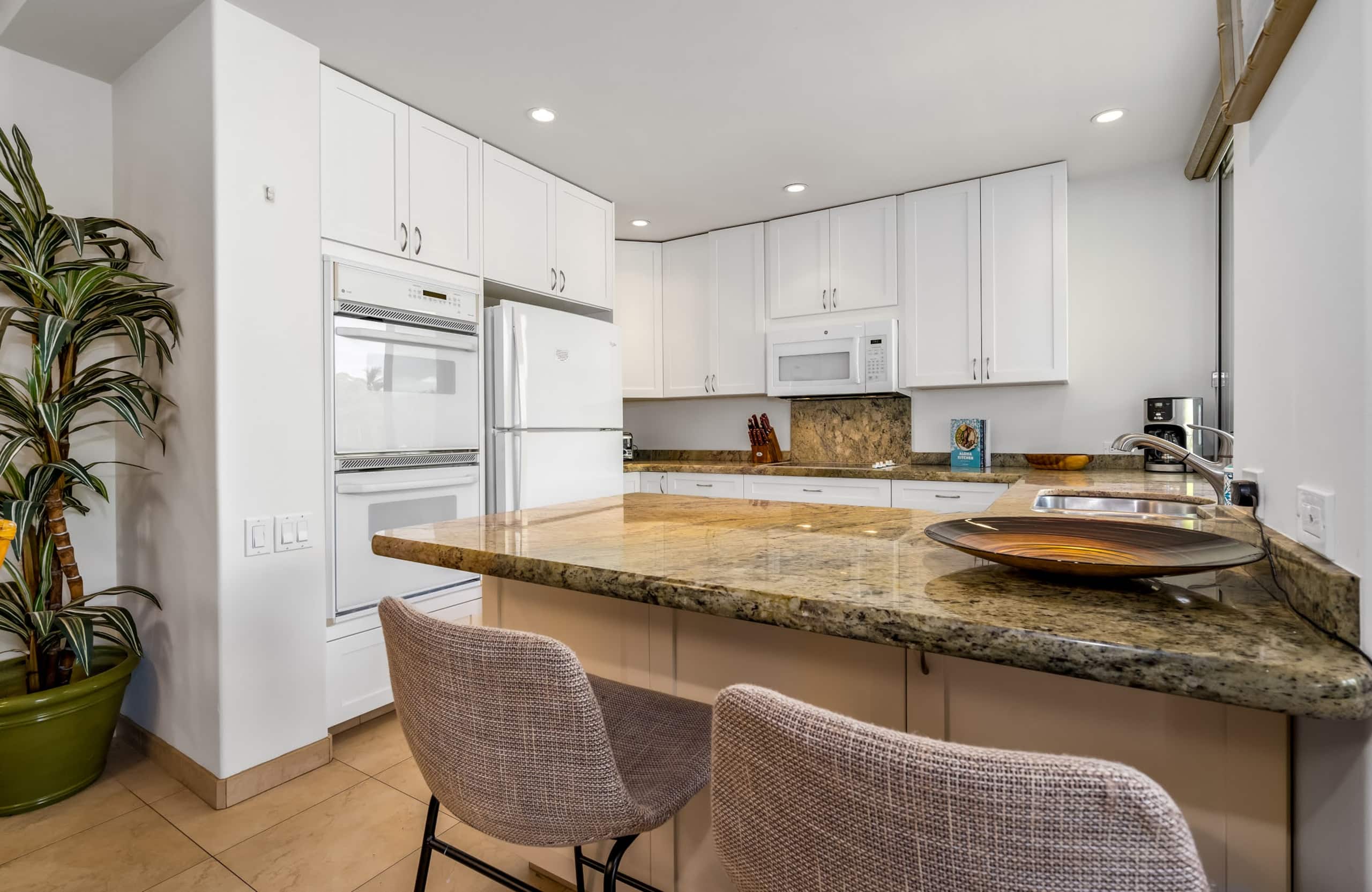 Condo in Kihei · ★4.86 · 2 bedrooms · 4 beds · 2 baths - Image 13