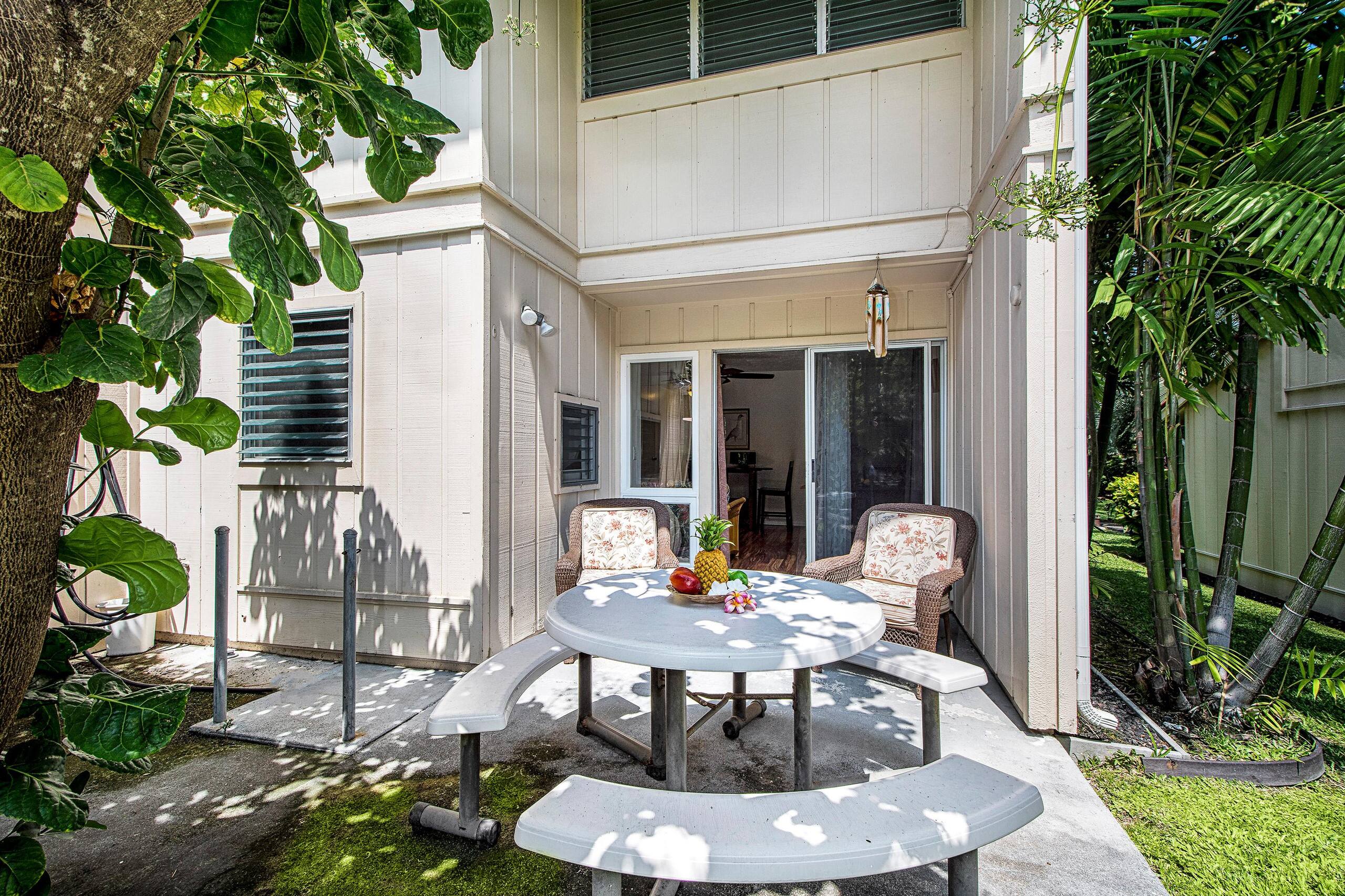 Condo in Kailua-Kona · ★4.51 · 3 bedrooms · 4 beds · 2 baths - Image 9