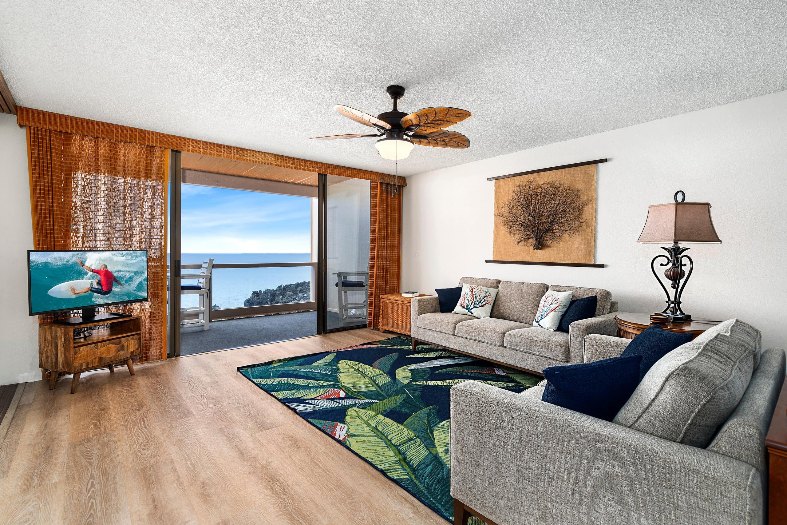 Condo in Kailua-Kona · ★4.74 · 2 bedrooms · 2 beds · 2 baths - Image 7