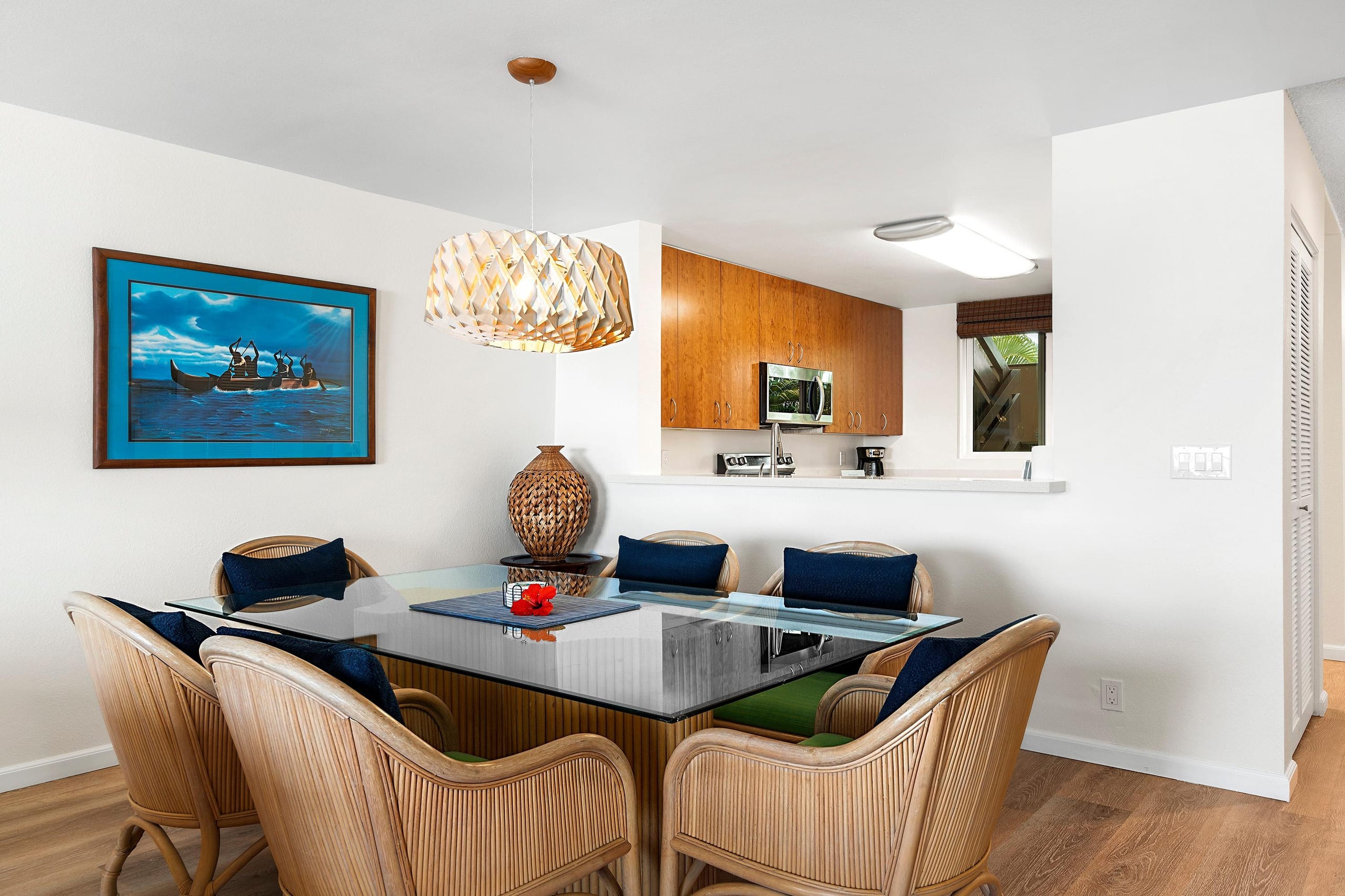 Condo in Kailua-Kona · ★4.74 · 2 bedrooms · 2 beds · 2 baths - Image 14