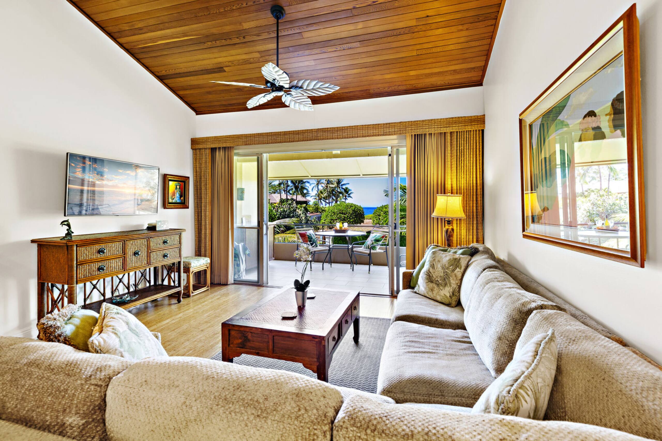 Condo in Lahaina · ★4.7 · 1 bedroom · 1 bed · 1.5 baths - Image 7
