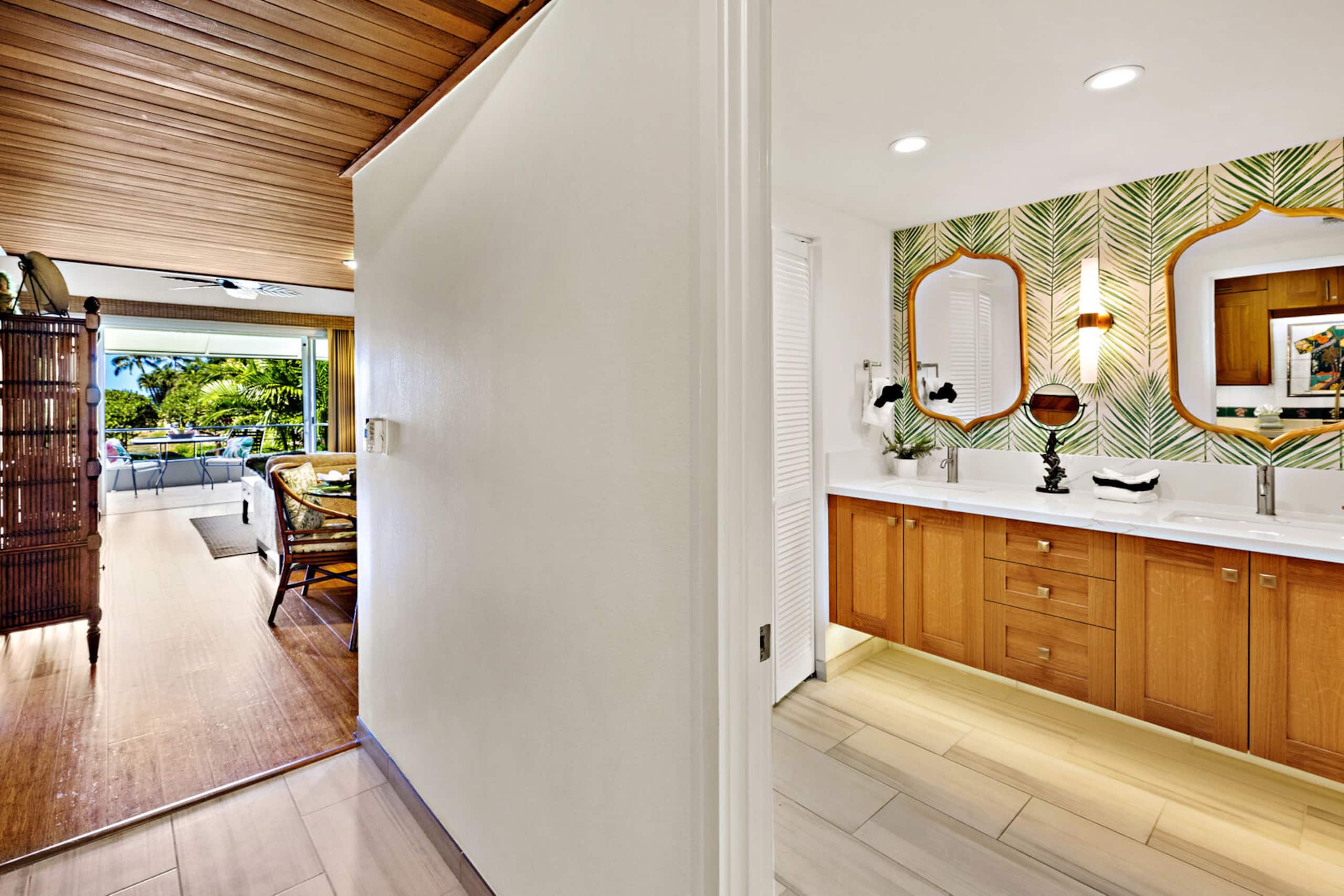 Condo in Lahaina · ★4.7 · 1 bedroom · 1 bed · 1.5 baths - Image 16