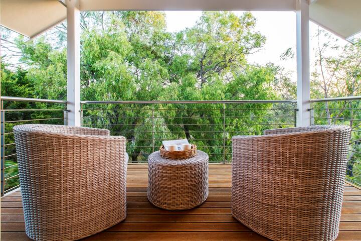 The Willows—A Lush Beachside Retreat for Families gallery image 3