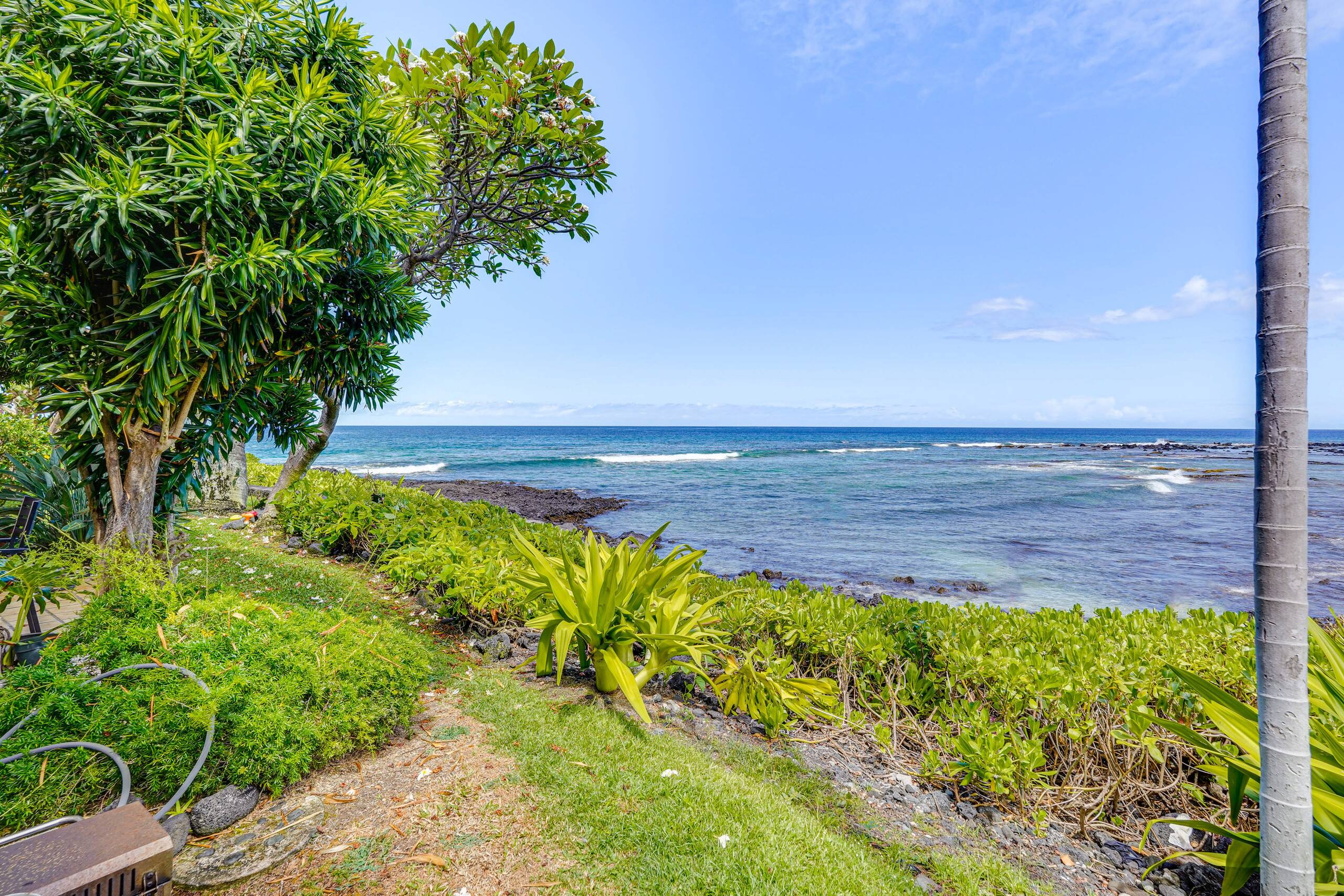 Townhouse in Kailua-Kona · ★4.73 · 2 bedrooms · 3 beds · 2 baths - Image 27