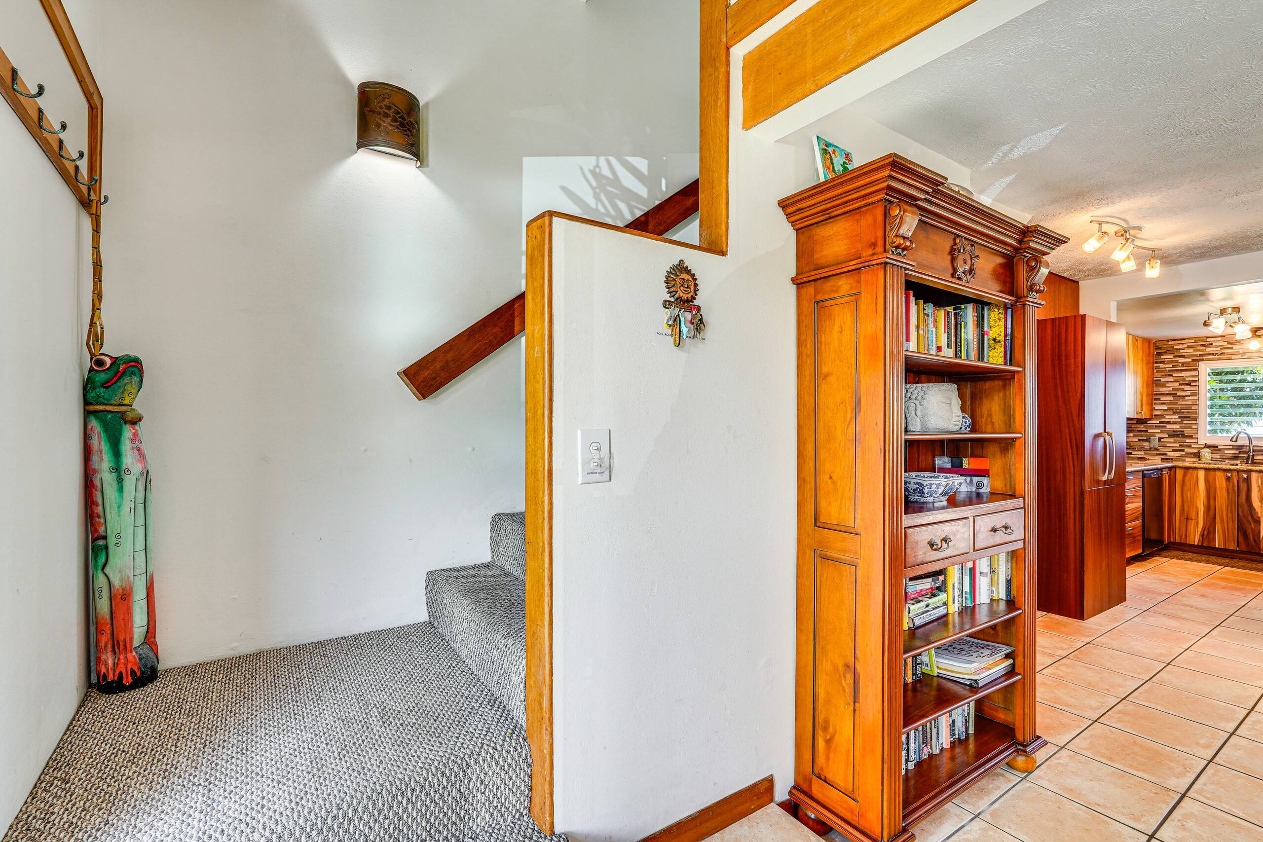 Townhouse in Kailua-Kona · ★4.73 · 2 bedrooms · 3 beds · 2 baths - Image 7