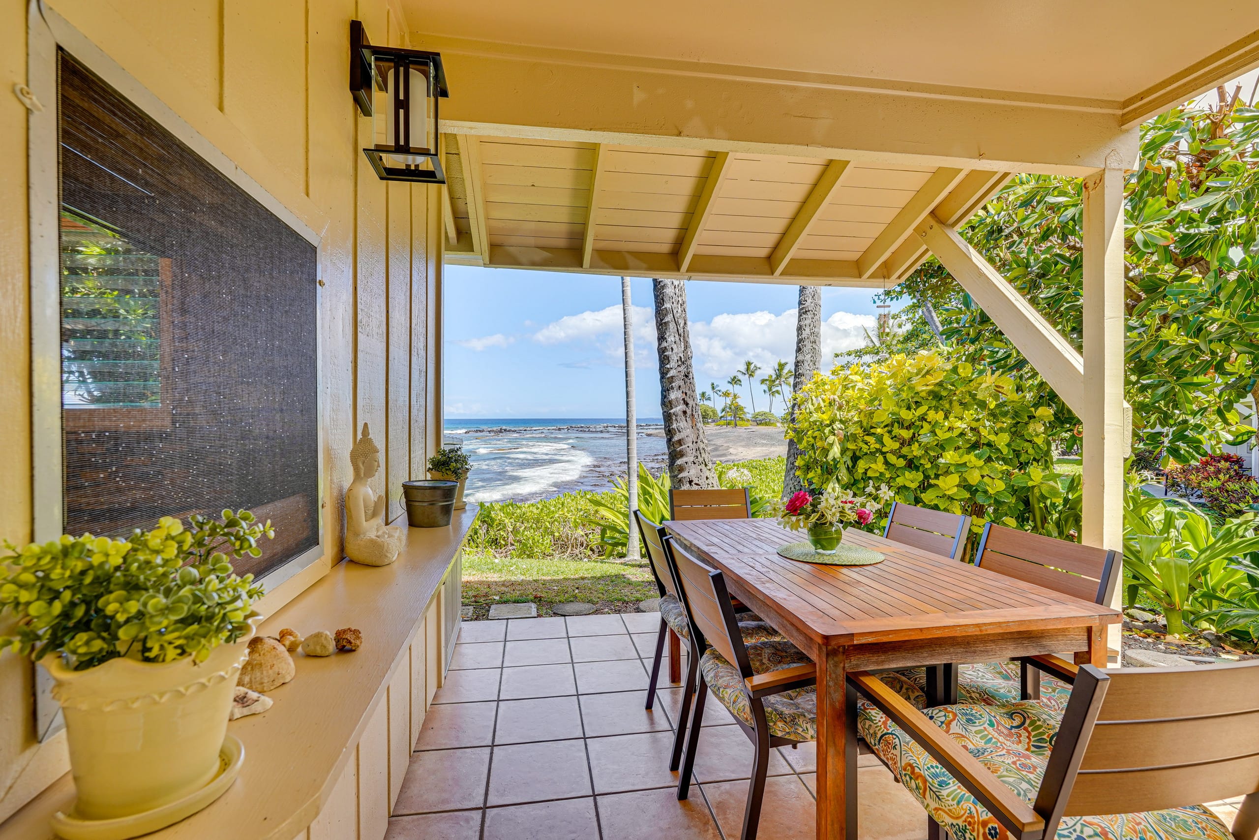 Townhouse in Kailua-Kona · ★4.73 · 2 bedrooms · 3 beds · 2 baths - Image 21