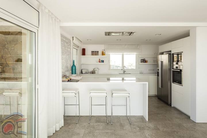 Villa Pacifica gallery image 5