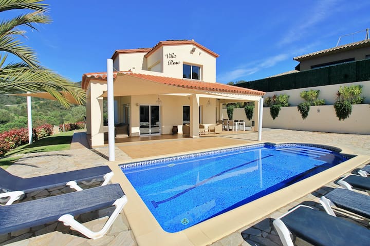 Villa Rosa