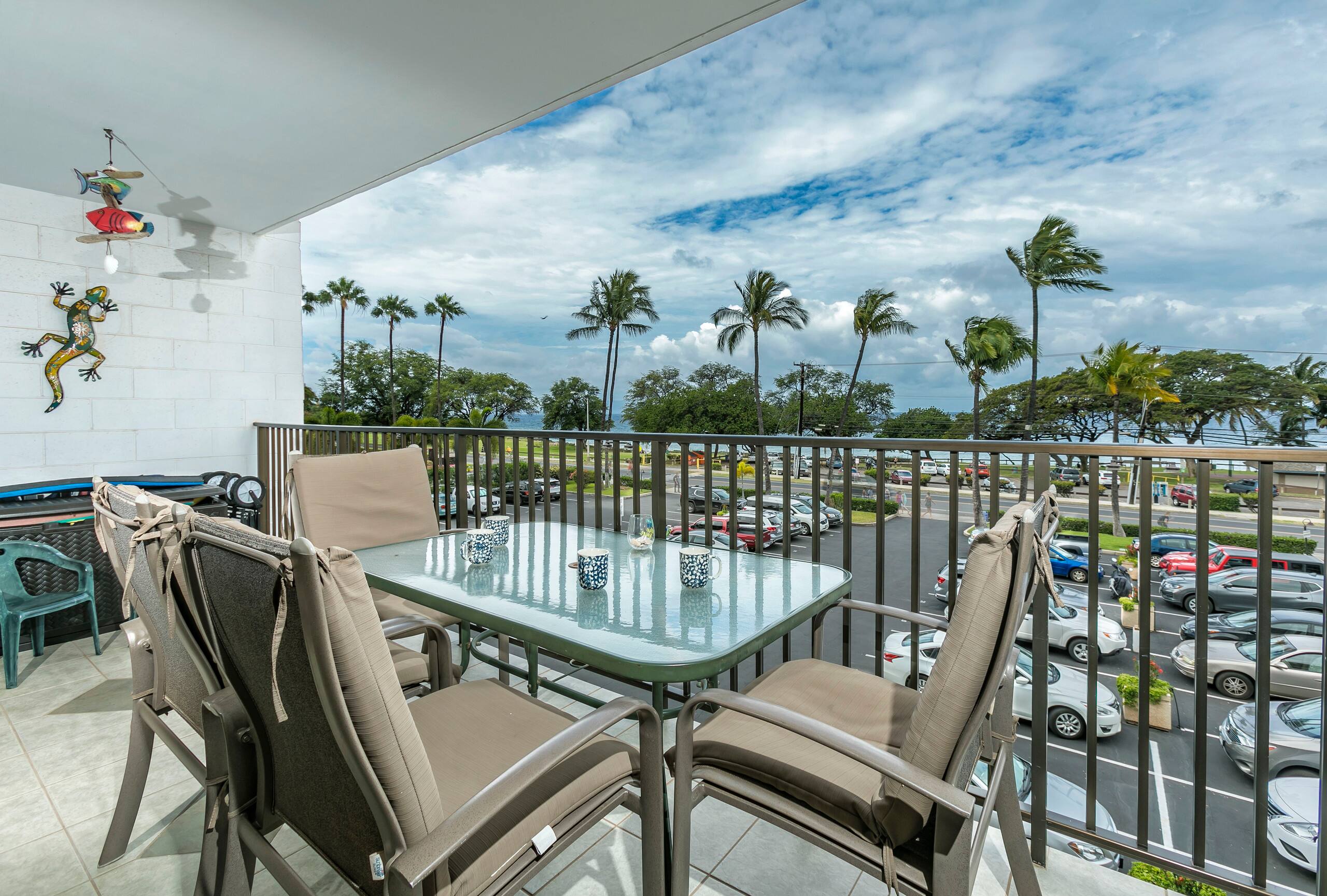 Condo in Kihei · ★4.67 · 2 bedrooms · 4 beds · 2 shared baths - Image 3