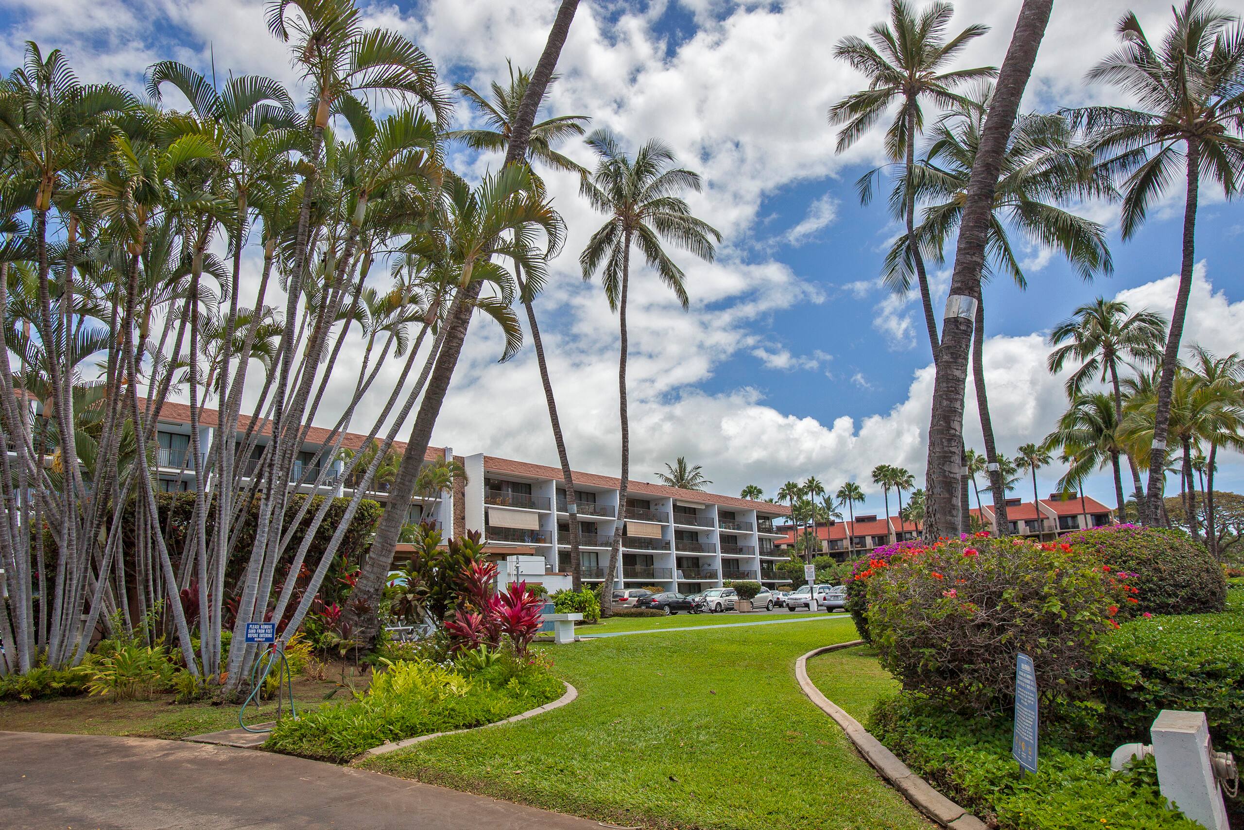 Condo in Kihei · ★4.67 · 2 bedrooms · 4 beds · 2 shared baths - Image 31