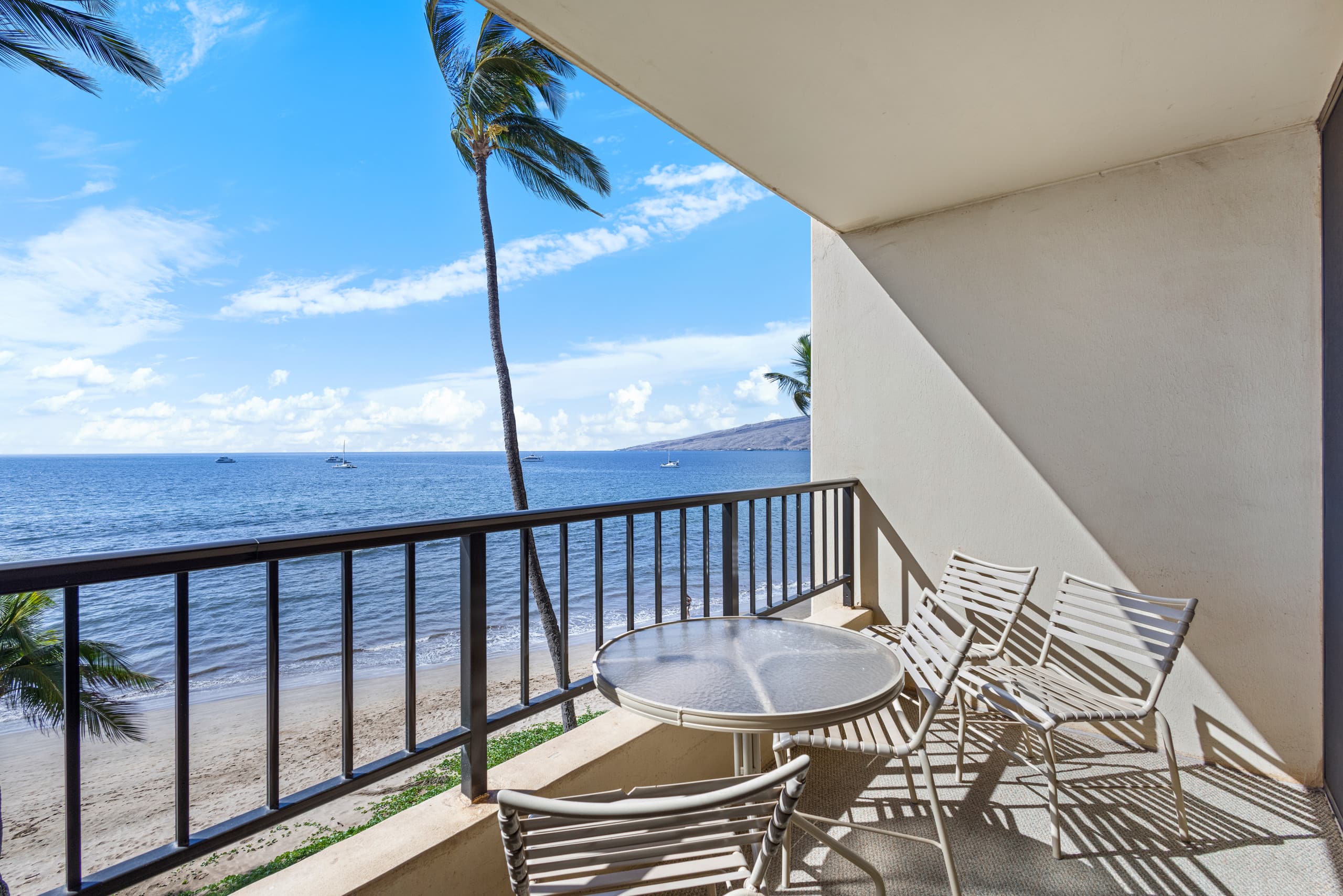 Condo in Kihei · ★4.3 · 1 bedroom · 2 beds · 1 bath - Image 23