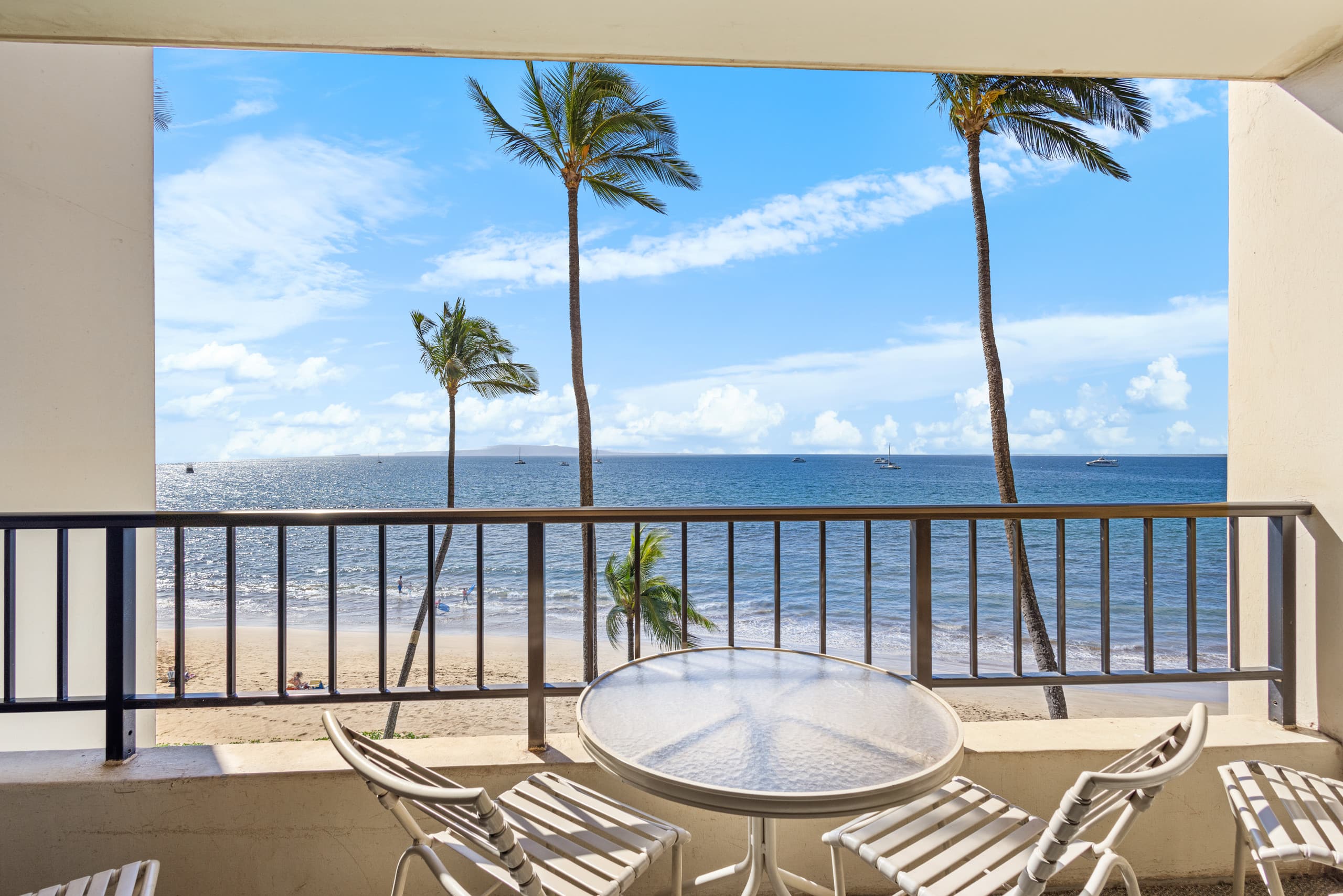 Condo in Kihei · ★4.3 · 1 bedroom · 2 beds · 1 bath - Image 2